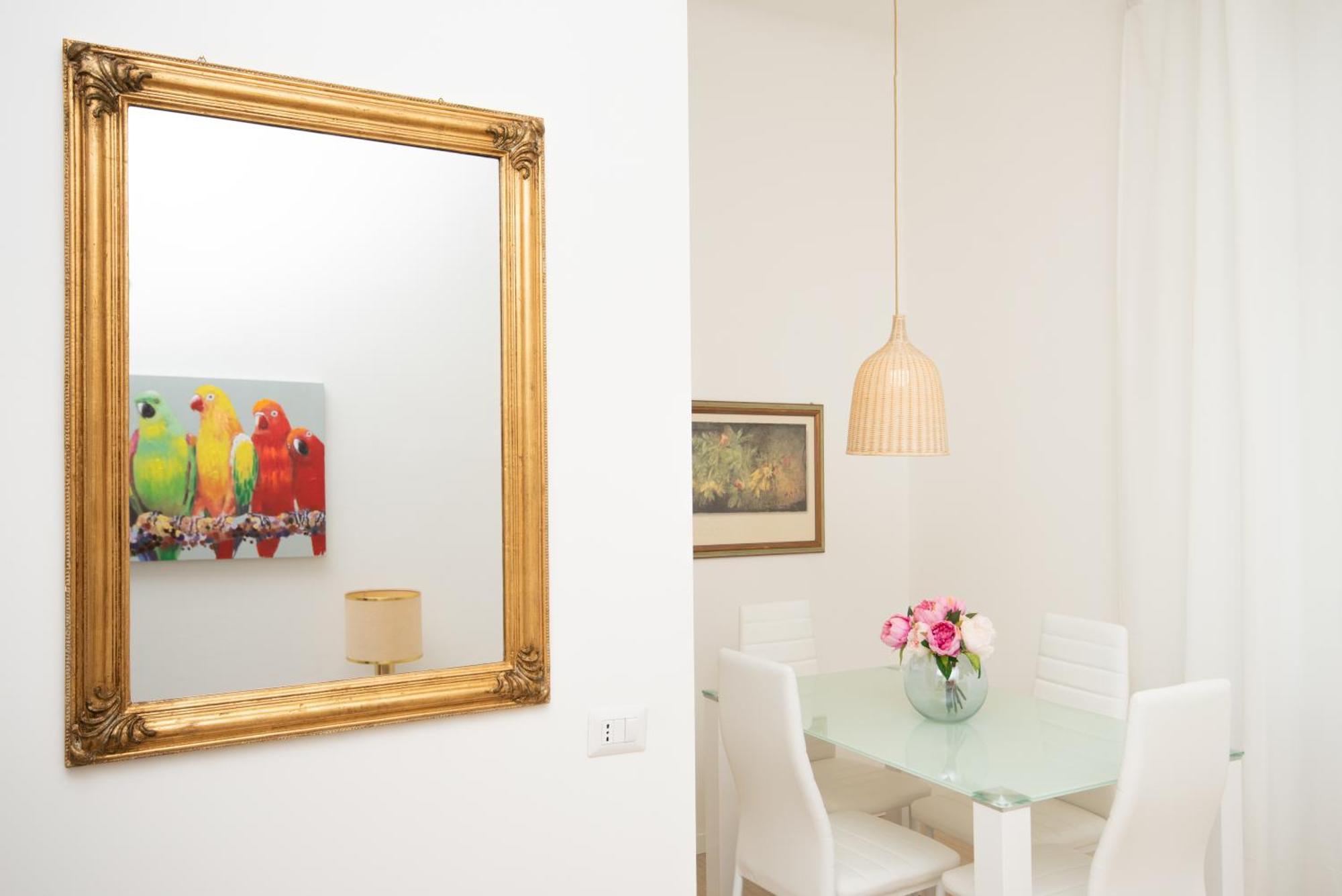 Apartment West Park With Parking By Solutions Como