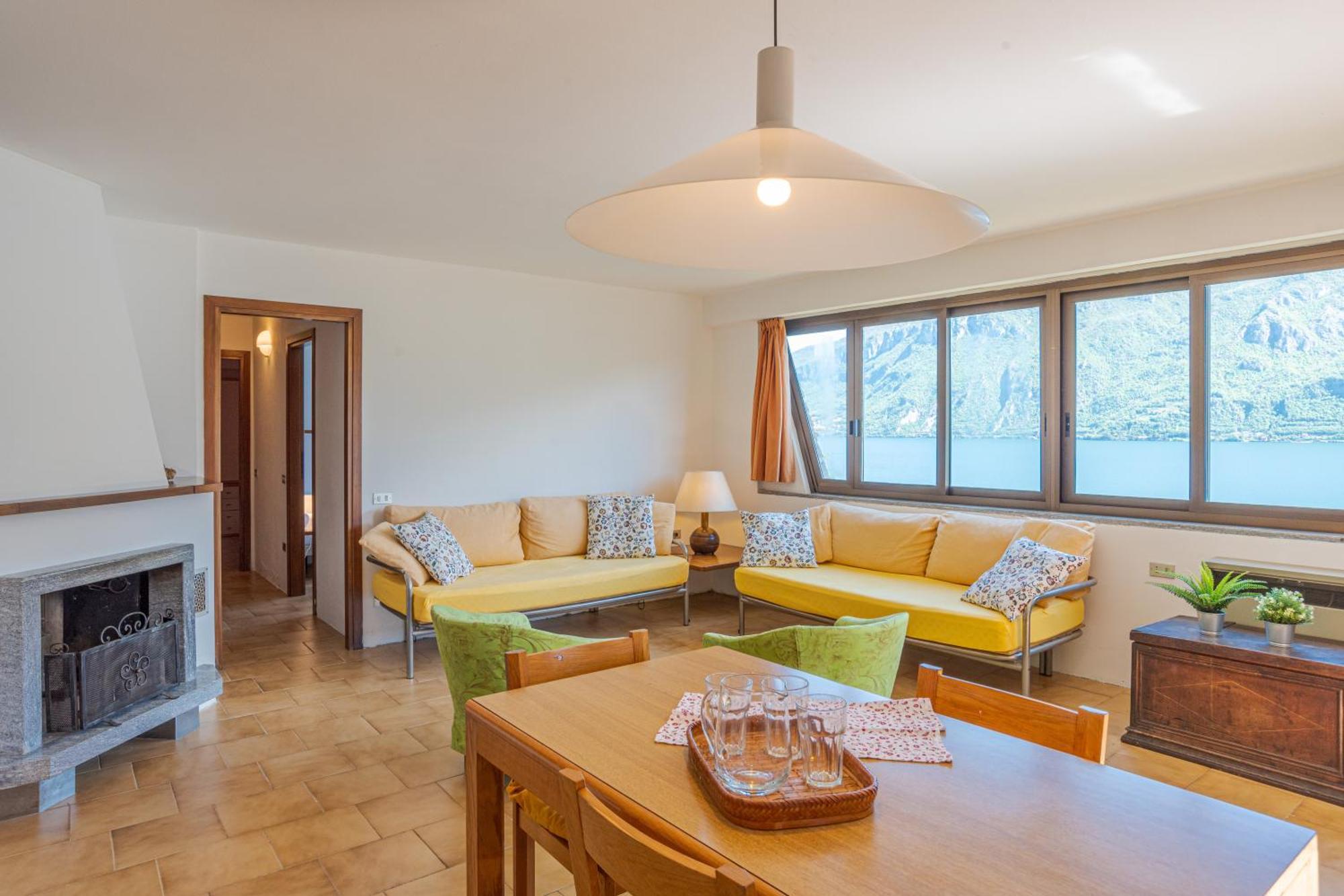Apartment Limonta- Primula! Access To The Lake! *