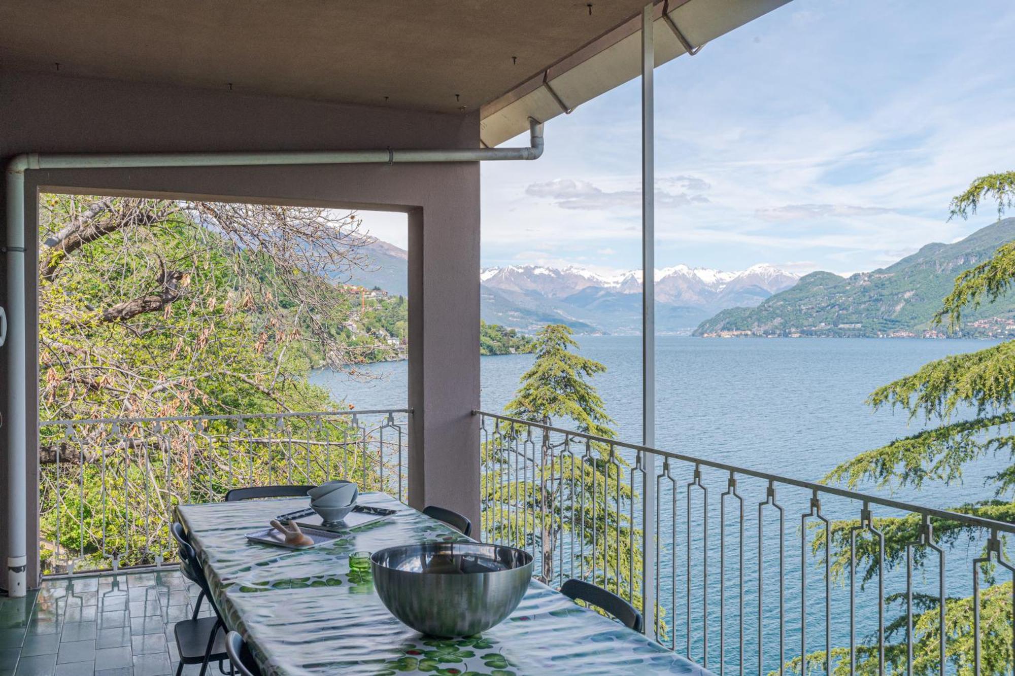 Limonta- Primula! Access To The Lake! Apartment