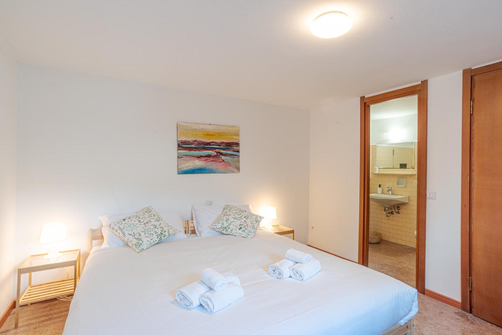 Limonta- Primula! Access To The Lake! Apartment