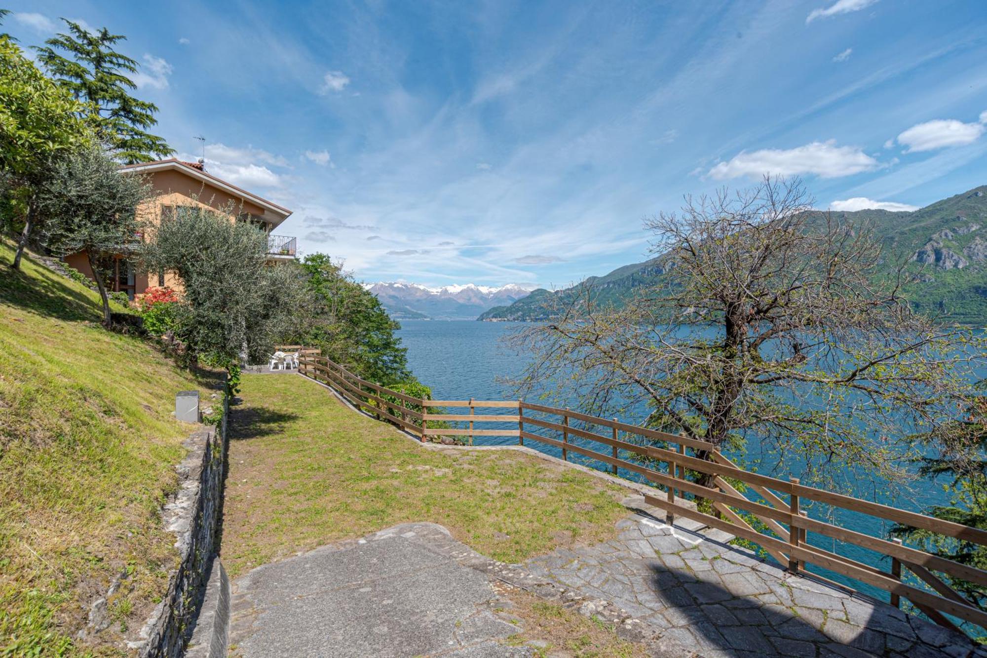 Limonta- Primula! Access To The Lake! Apartment *
