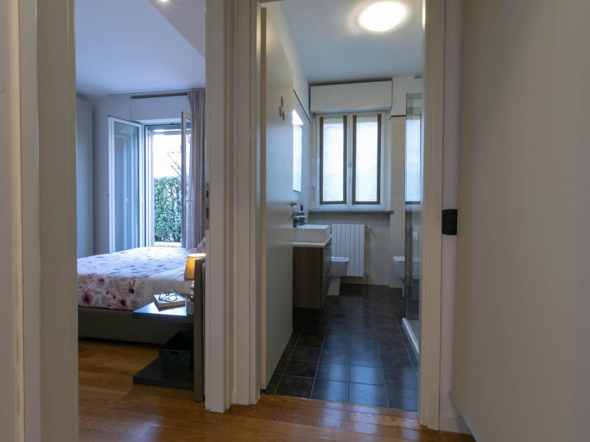 Apartment Welcomely - Violet House & Garden Lecco