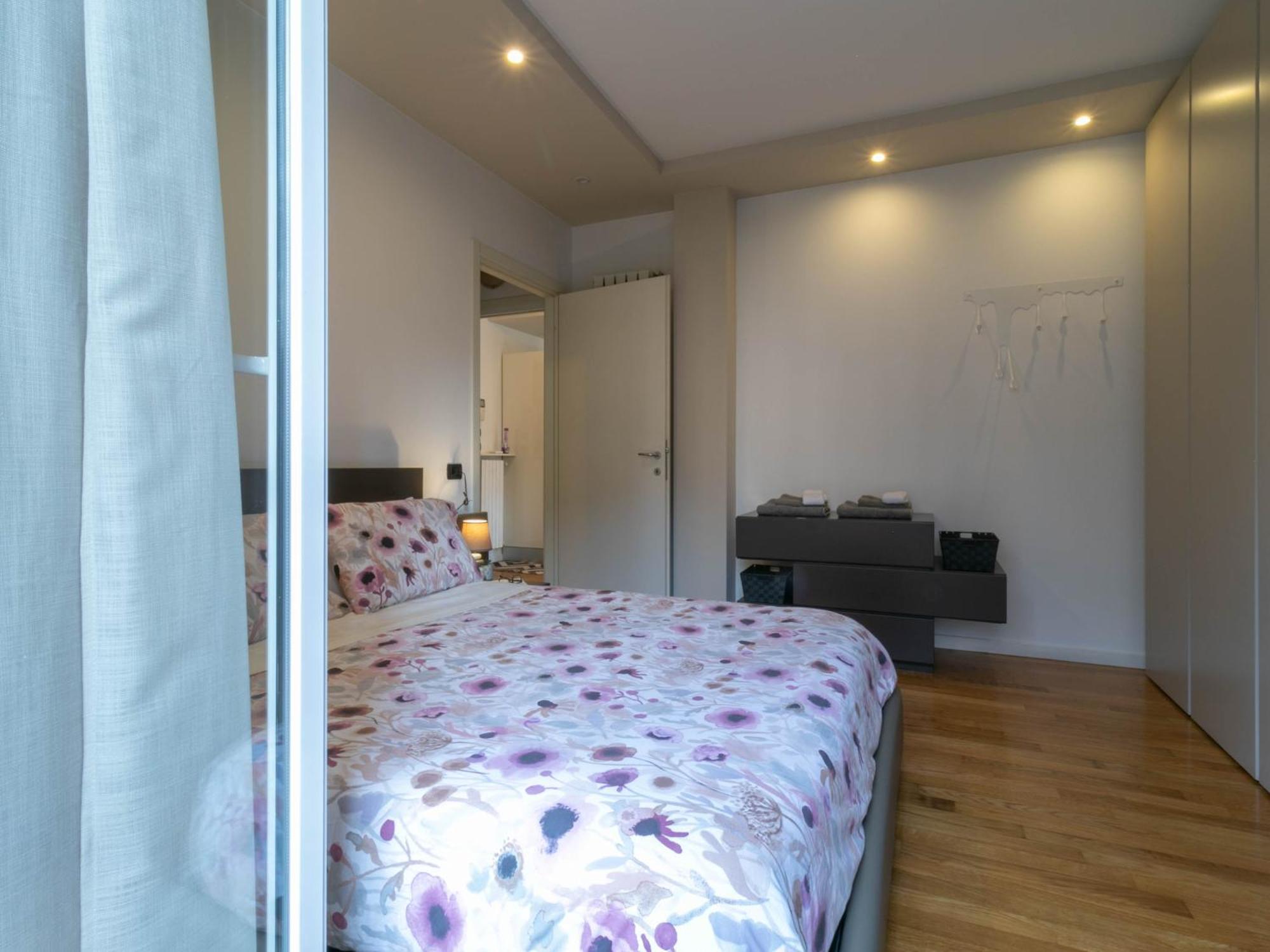 Welcomely - Violet House & Garden *