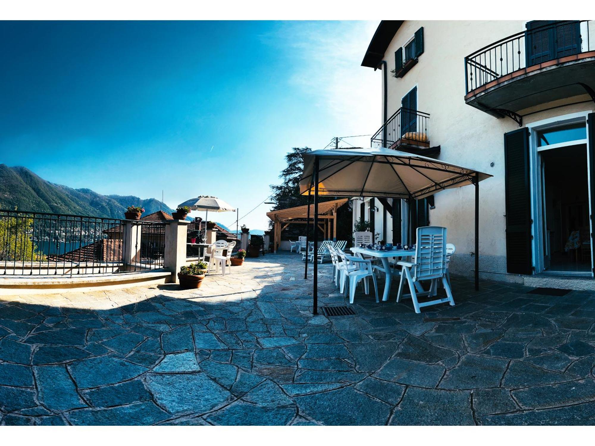 Apartment Terrace View Moltrasio