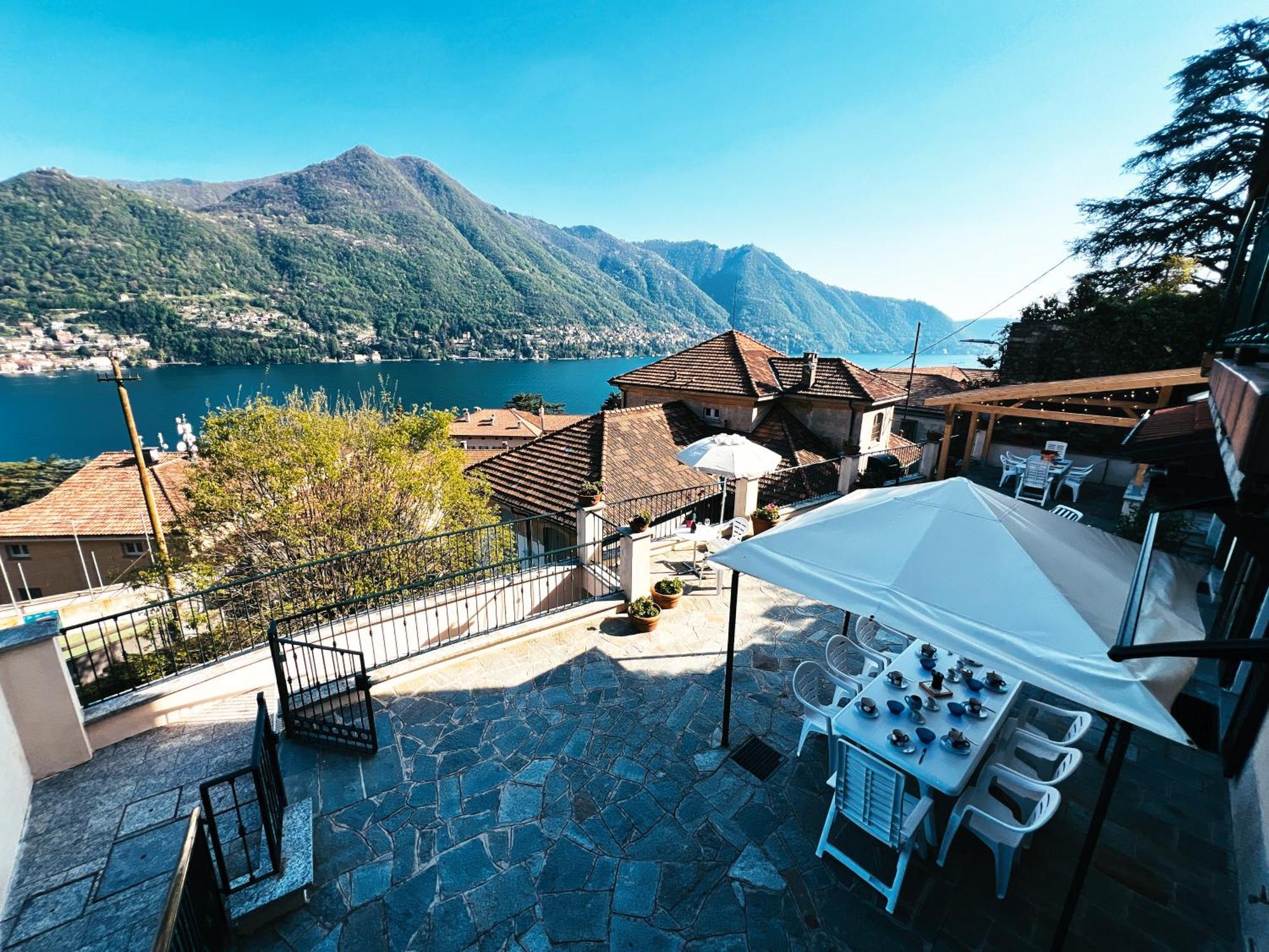 Terrace View Apartment Moltrasio