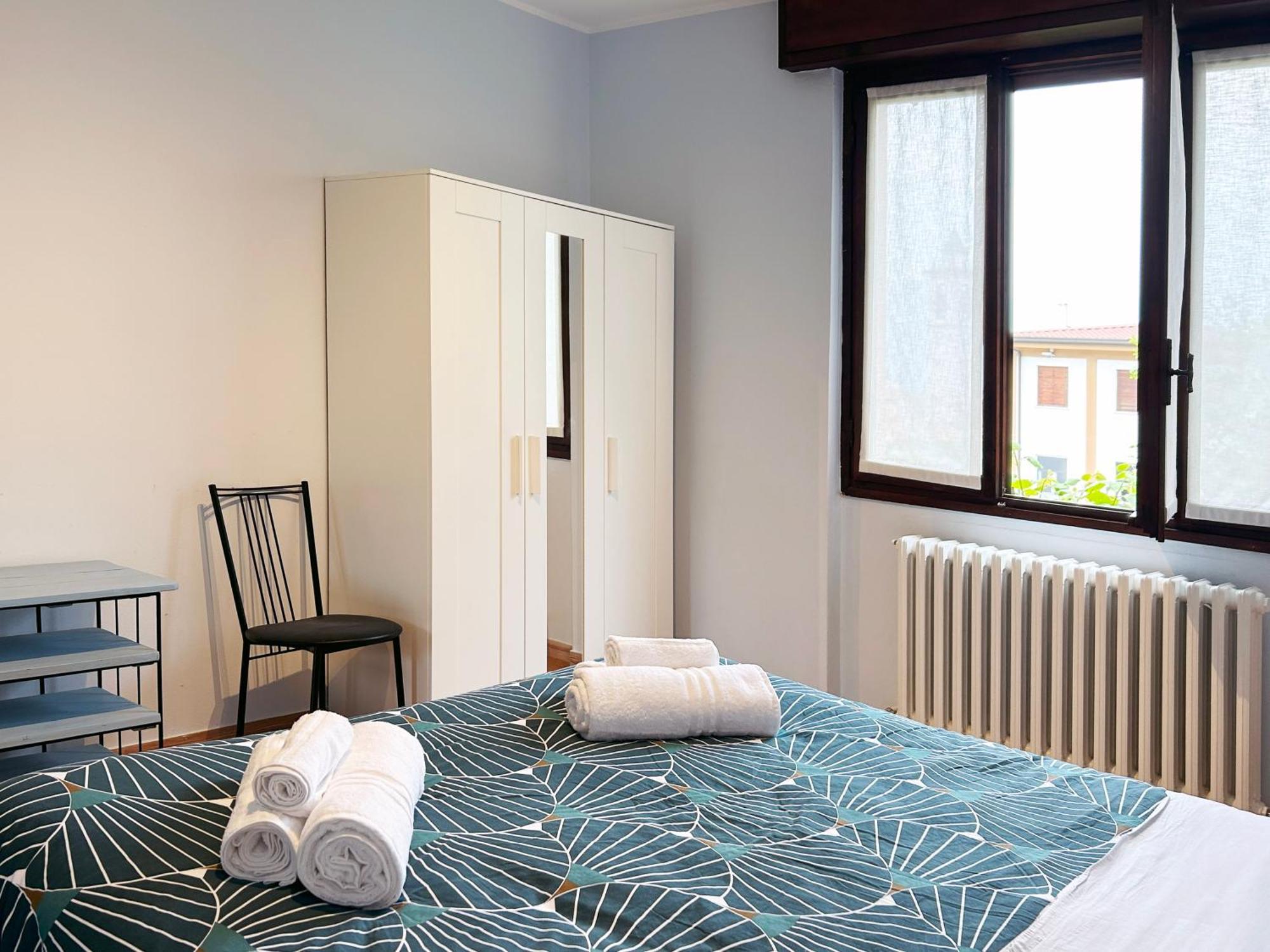 Jasmine Lilla - In With Terrace Apartment Lierna
