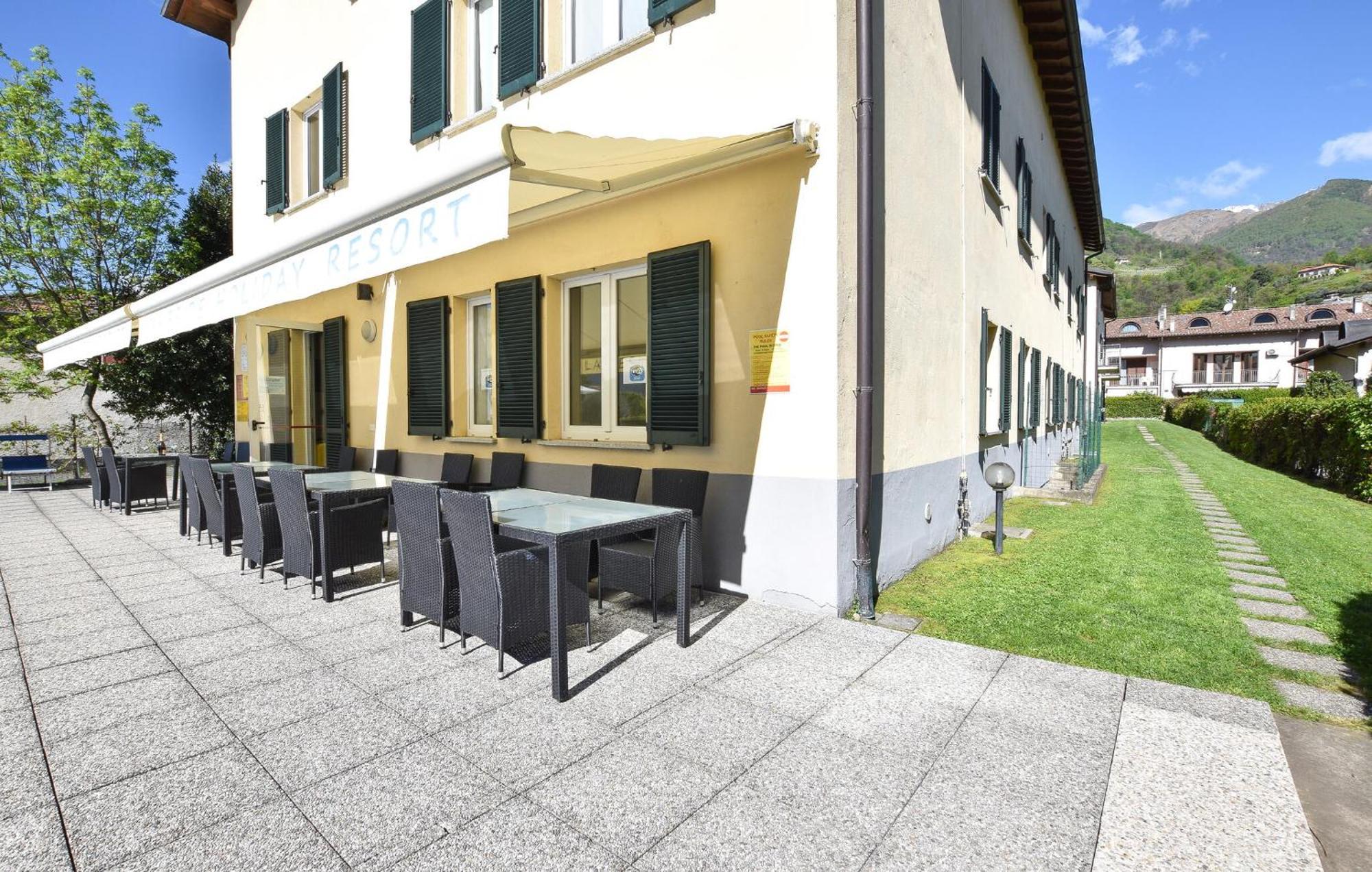 Cozy In With Kitchen Apartment Domaso