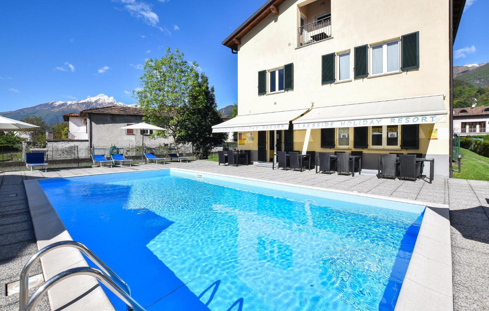 Apartment Amazing In With Kitchen Domaso