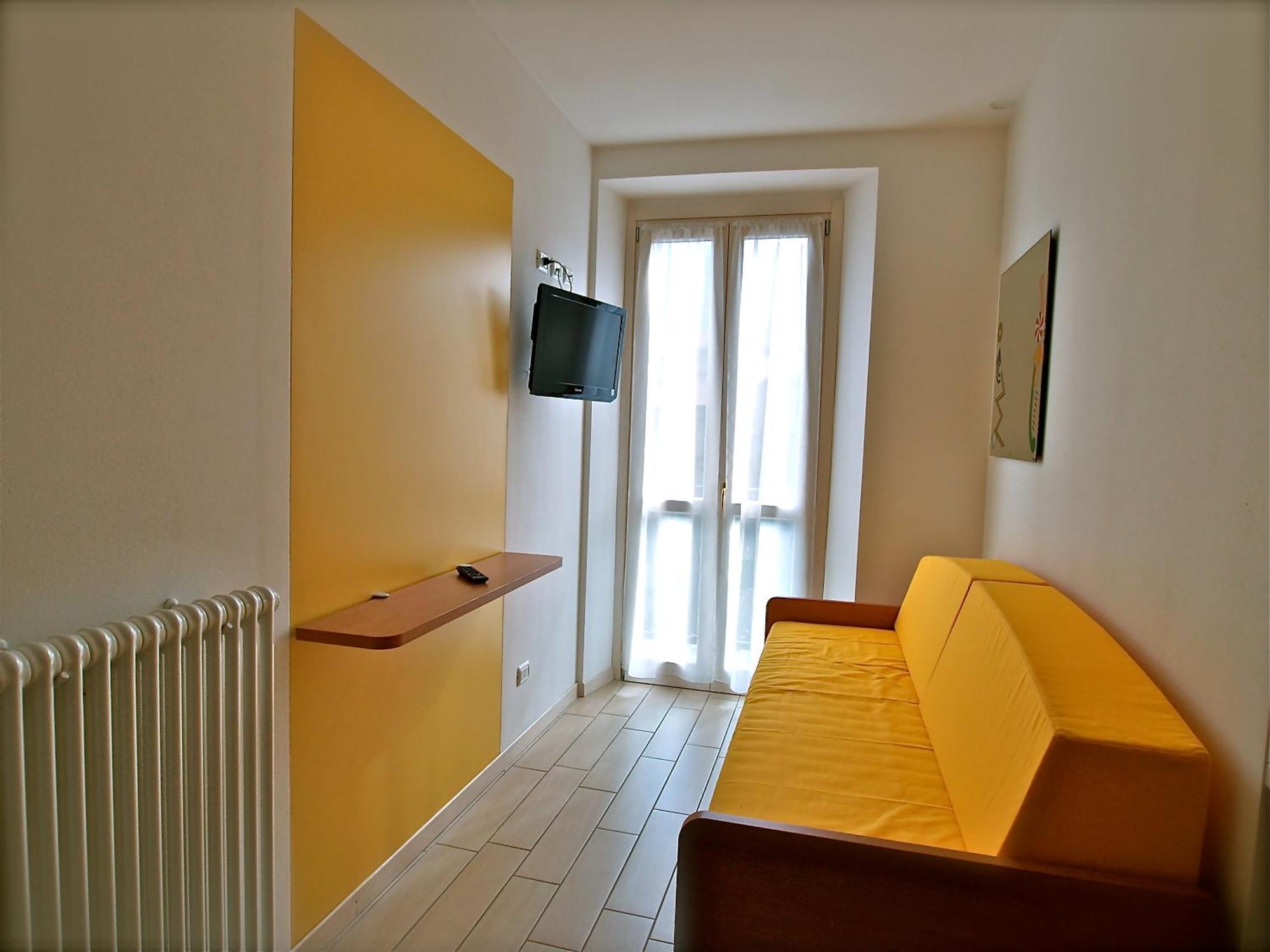 Aparthotel Posta Argegno
