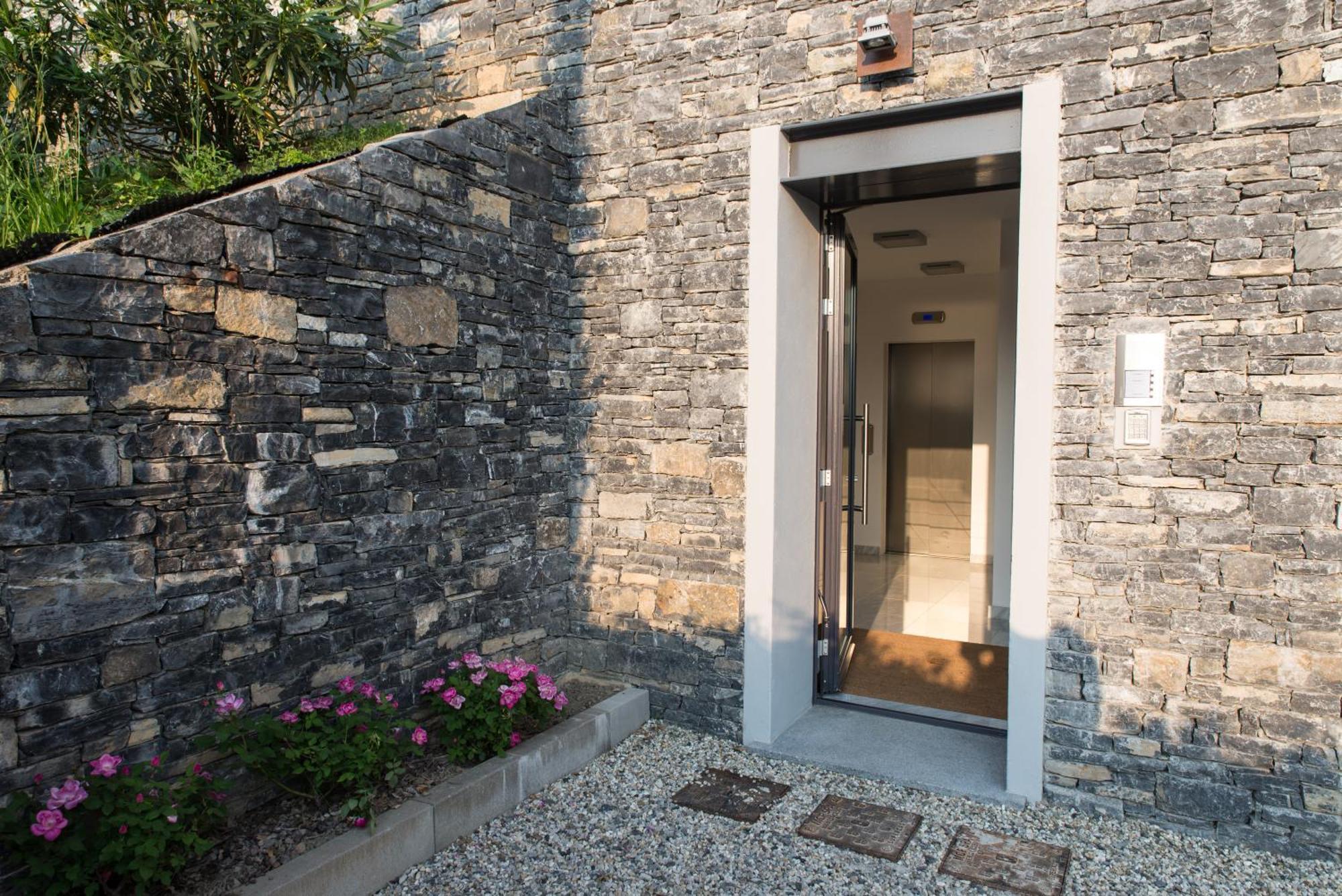 Residenza Luigina Apartment Varenna