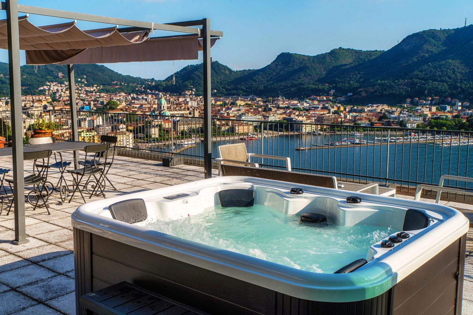 Unbelievable View - The House Of Travelers Apartment