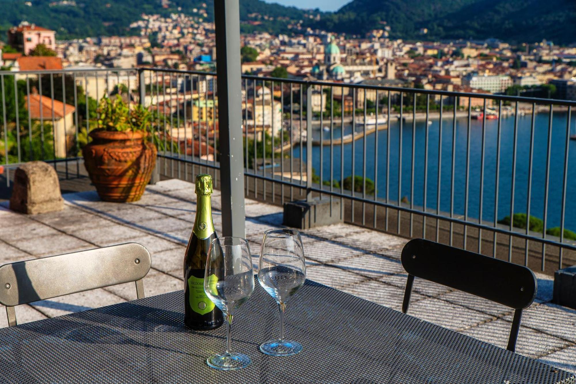 Unbelievable View - The House Of Travelers Como