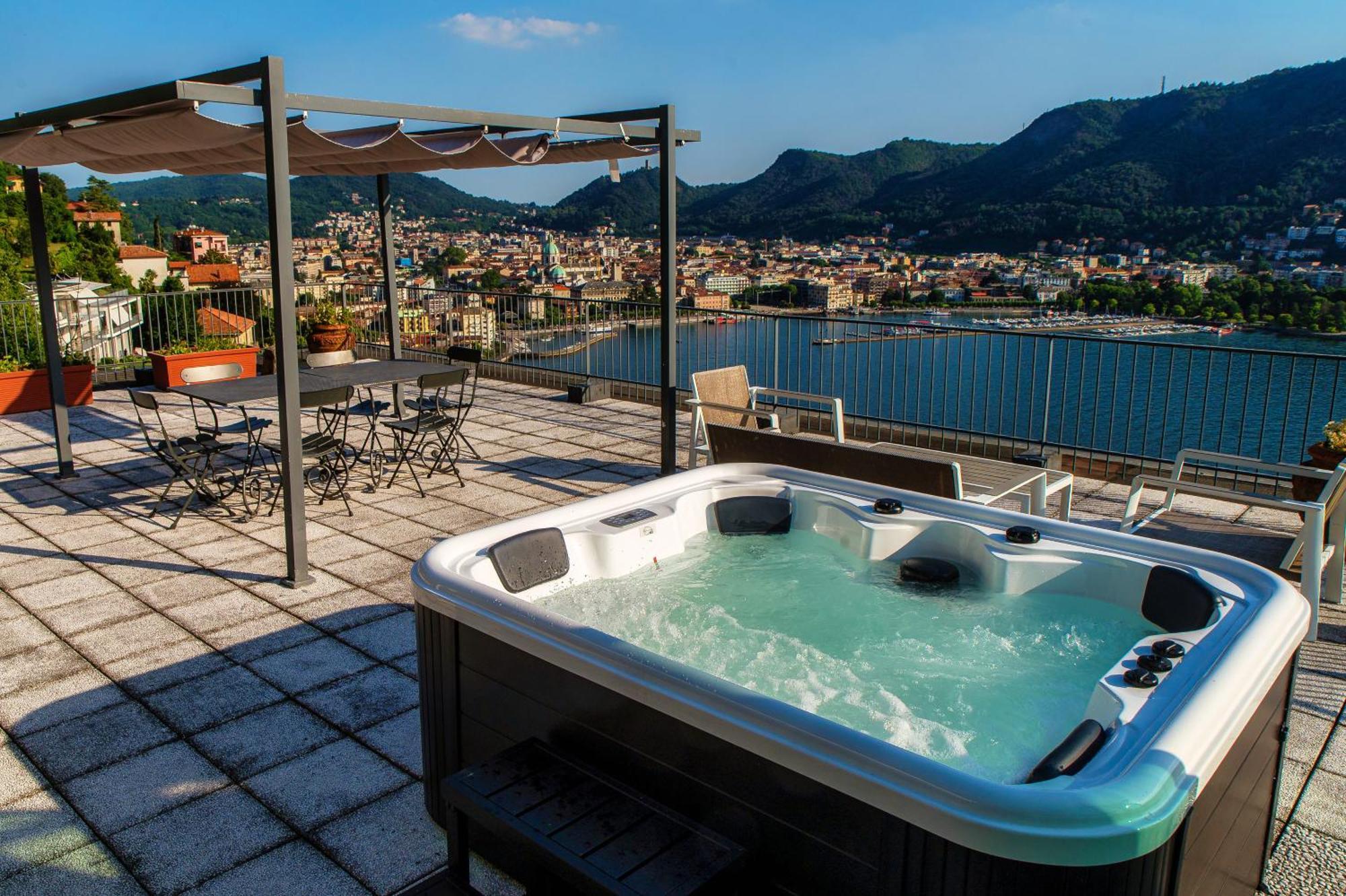 Unbelievable View - The House Of Travelers * Como