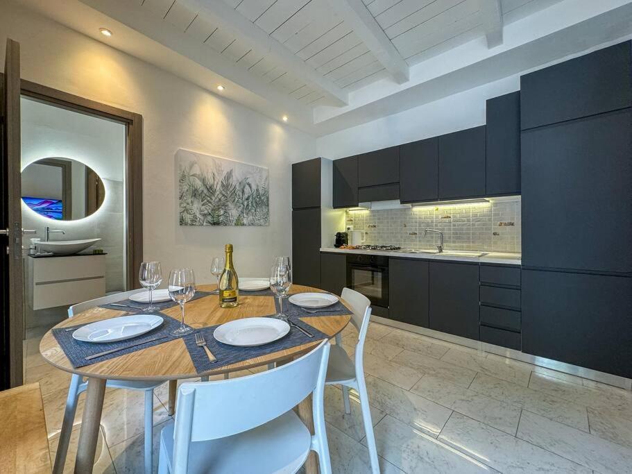 - Magic Garden House - View Holiday home Como