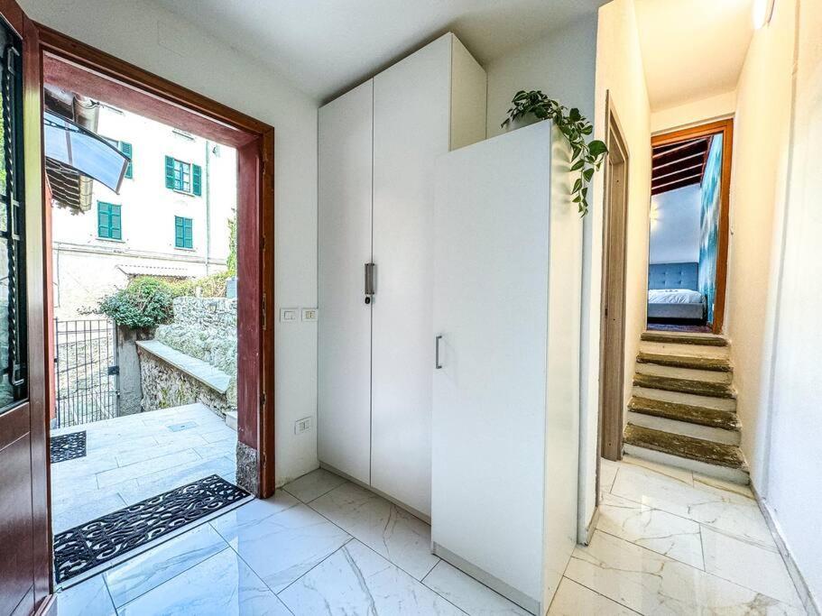 - Magic Garden House - View Como