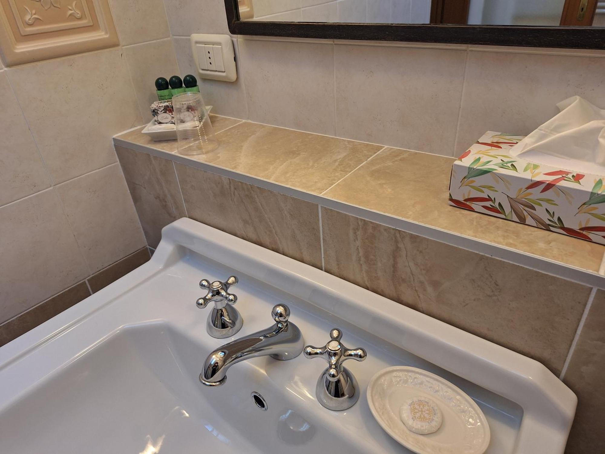 Bed & Breakfast Relais Garden Lecco *