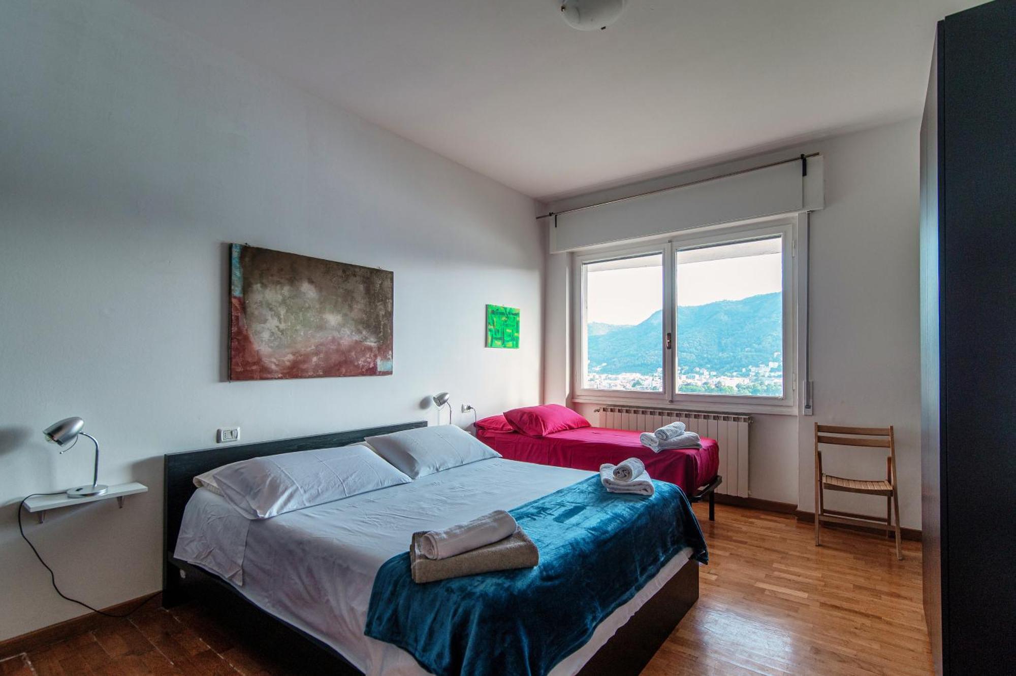 Window Flat - The House Of Travelers Apartment