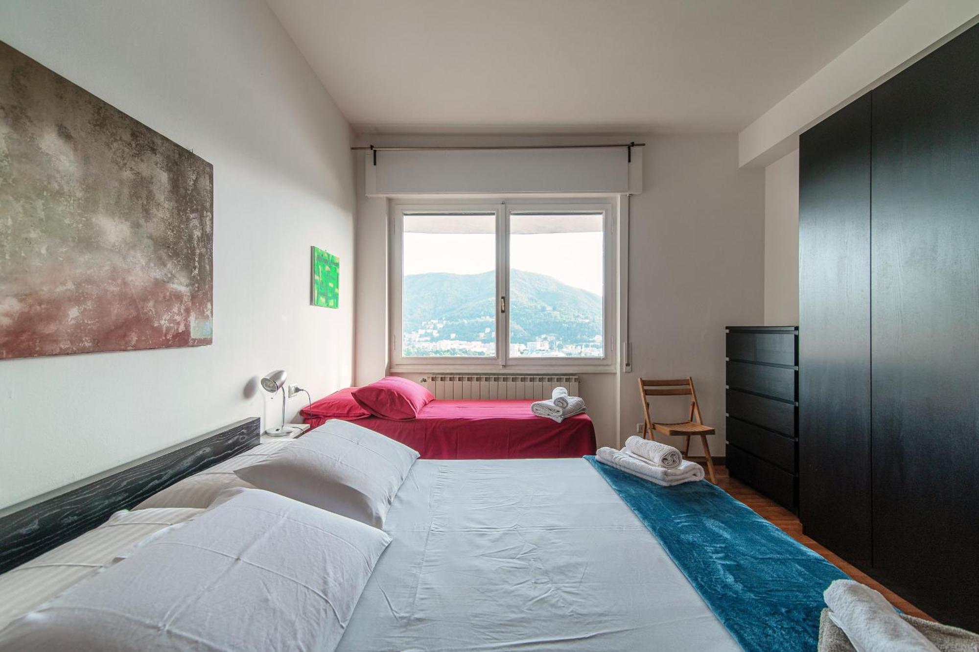 Window Flat - The House Of Travelers Apartment Como