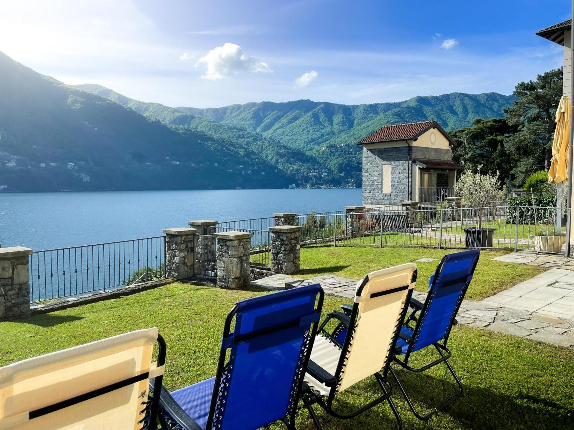 Luminosa - Private Parking, Garden * Laglio