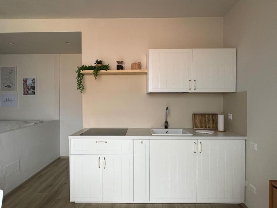 Ama Homes - Garden Lakeview *
