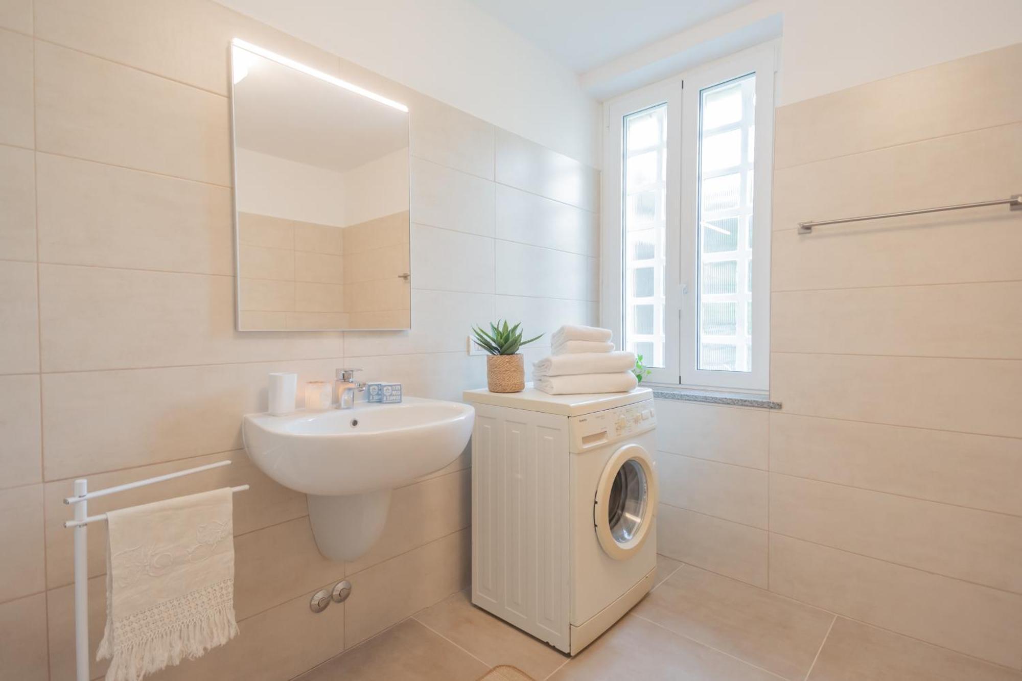 La Quiete With Private Garden By Rent Apartment