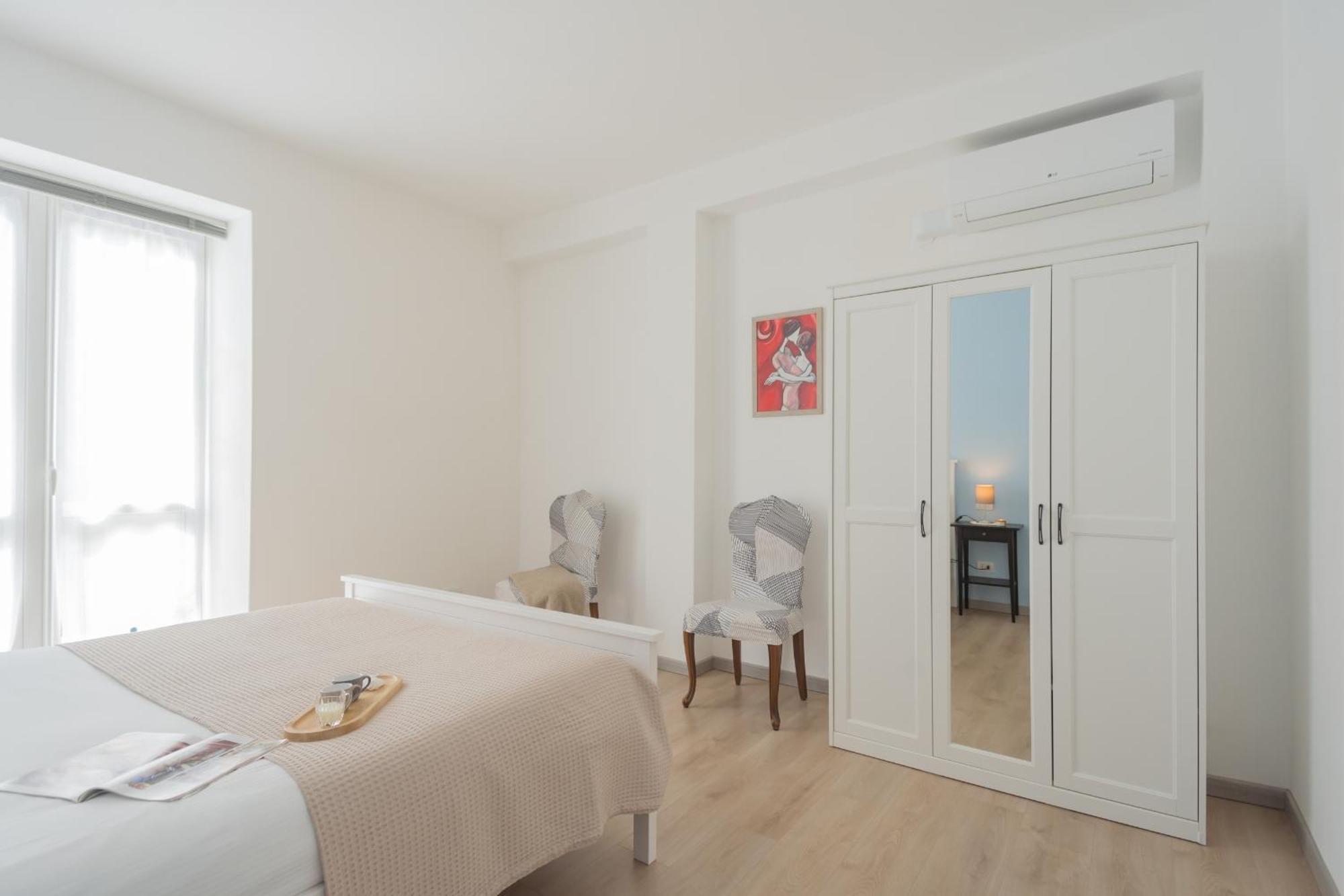 La Quiete With Private Garden By Rent Apartment *