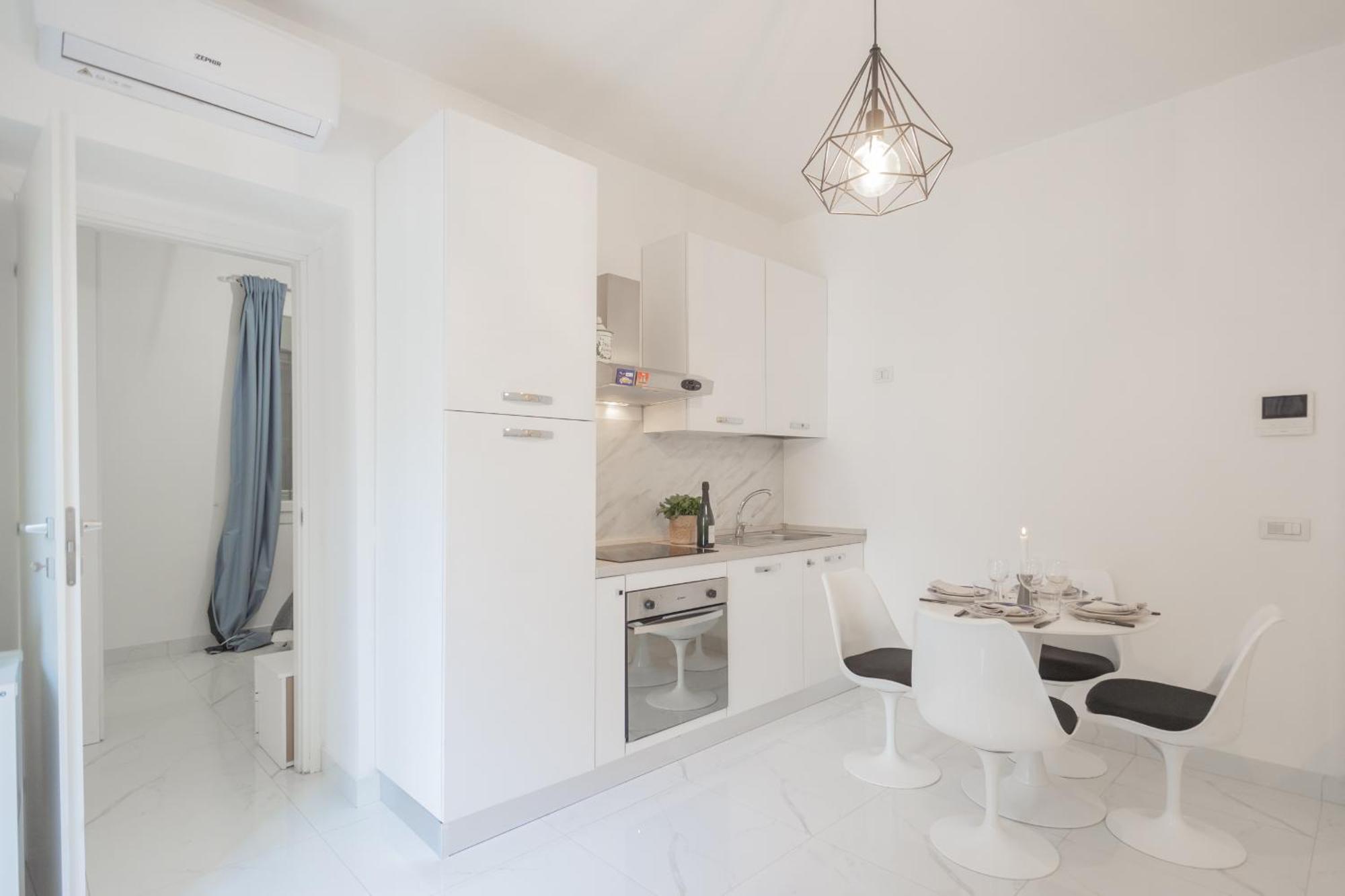 Luce By Rent * Como