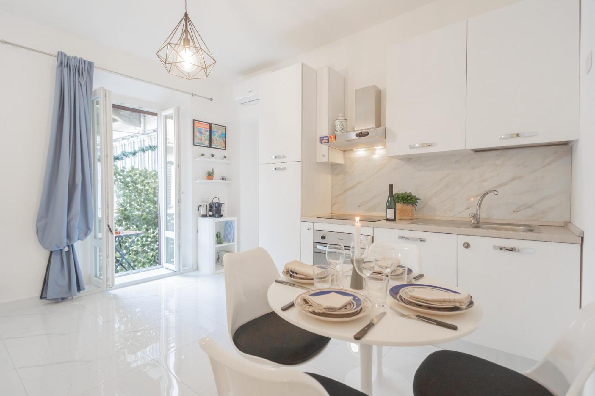 Luce By Rent * Como