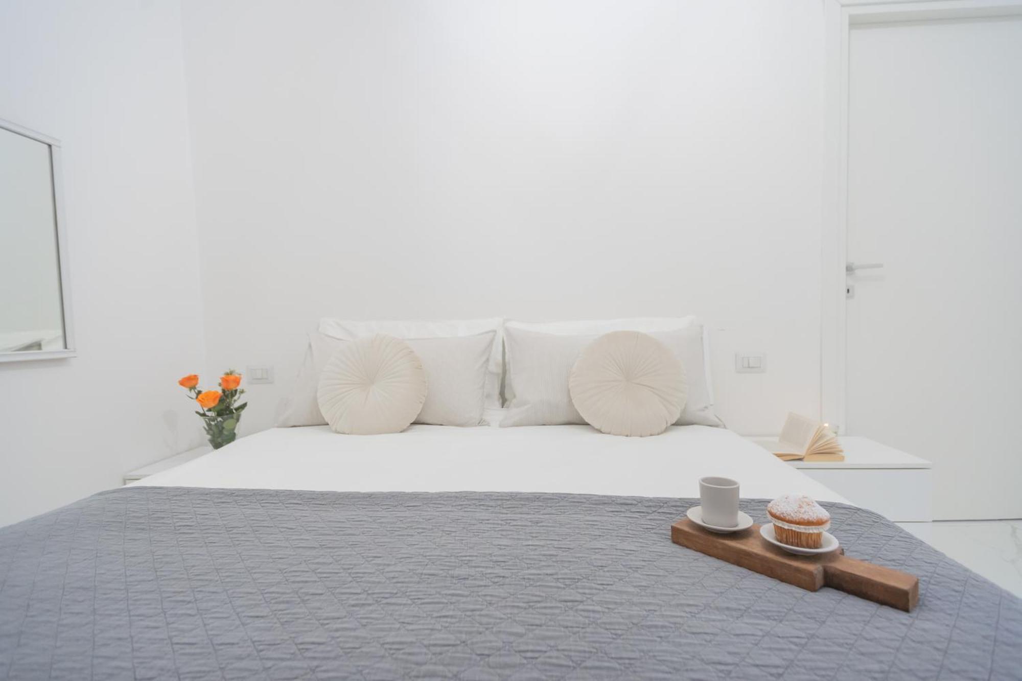 Luce By Rent Apartment