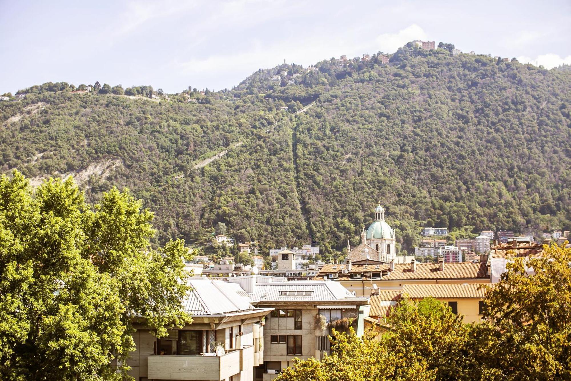 Skyline Apartment Como