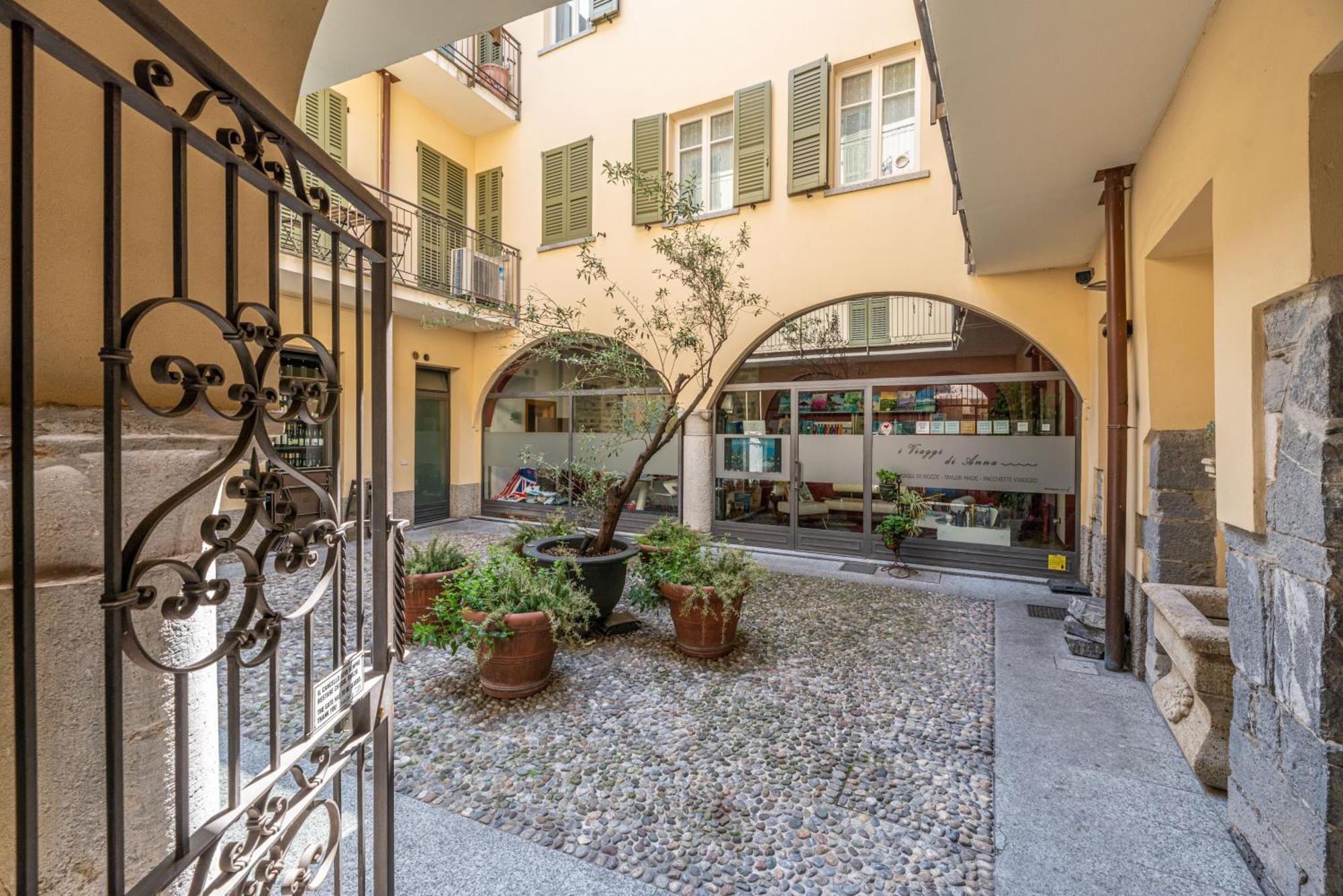 Historical Center Brand New Gem Apartment