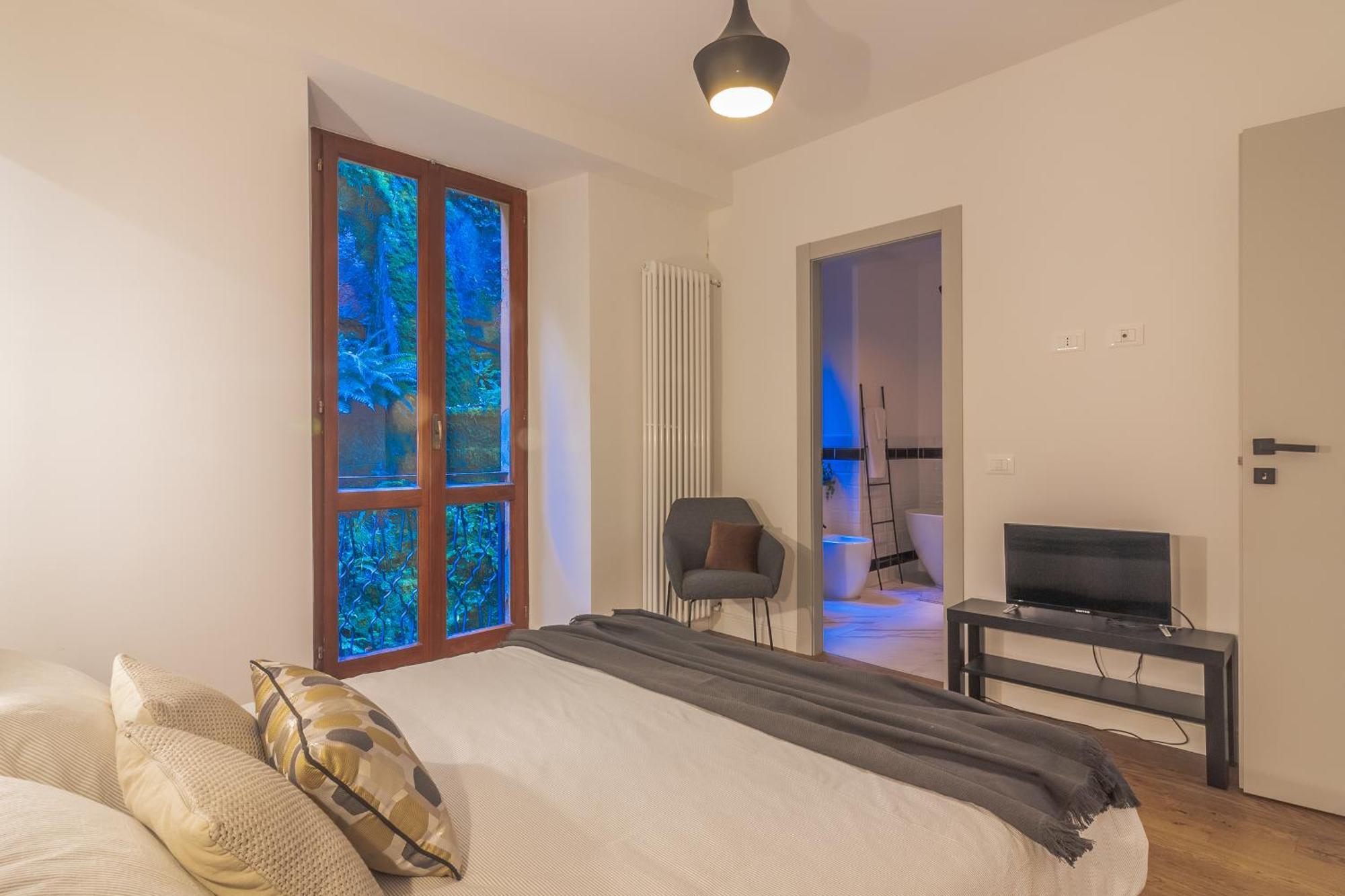 Blu Lake Apartment *