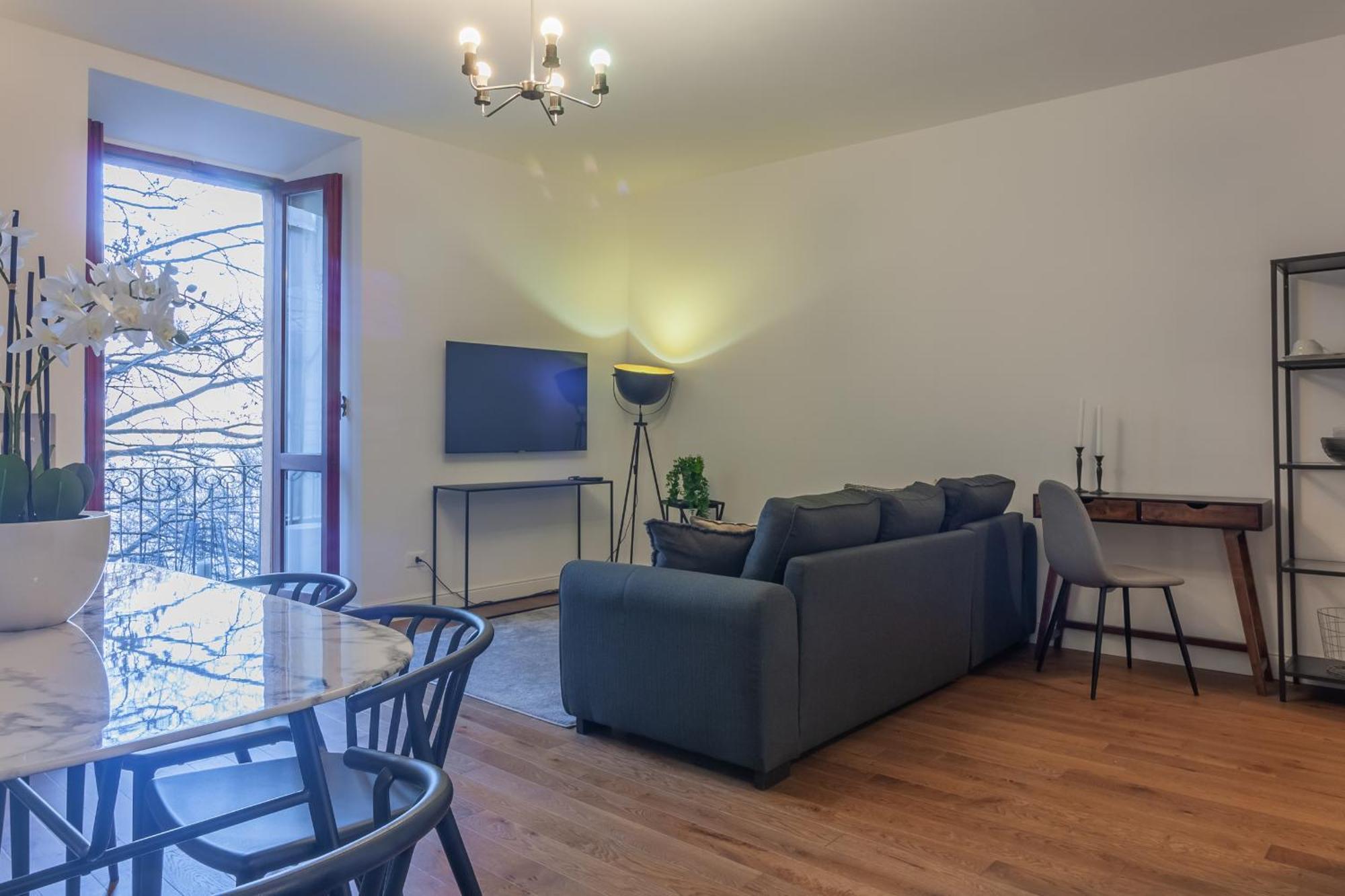 Blu Lake Apartment *