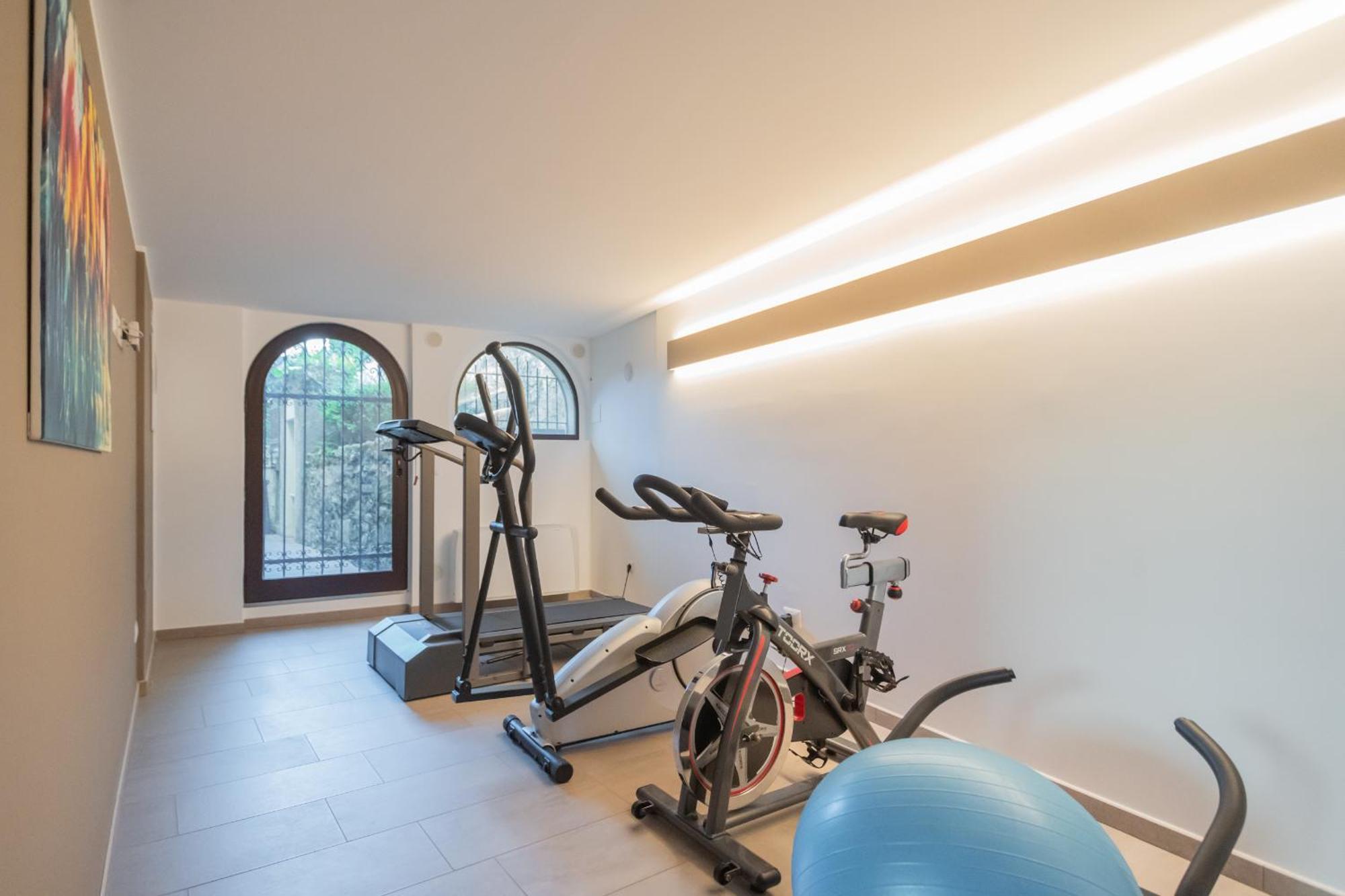 Villa Ida - Private Gym & - By Rent *