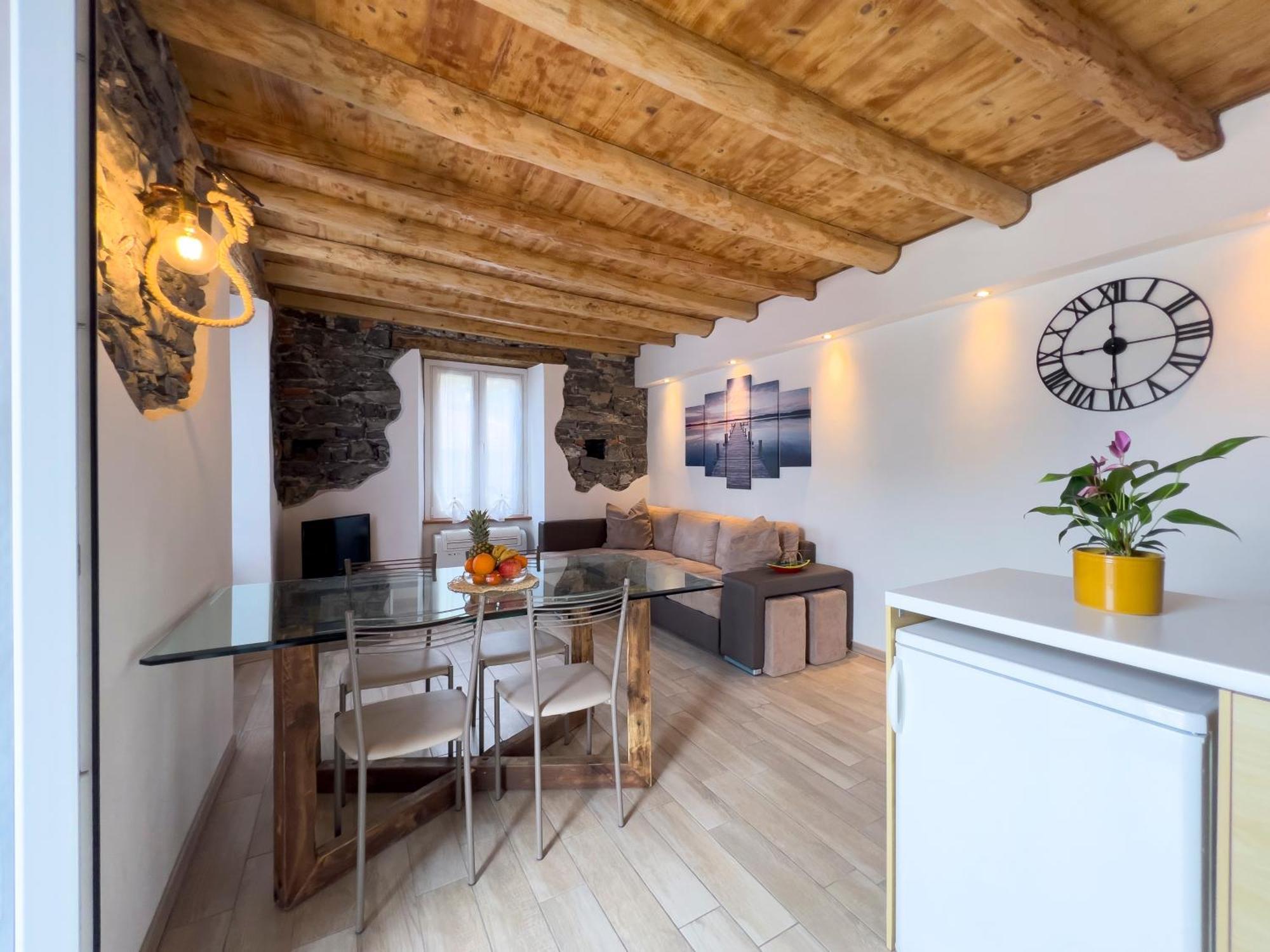 Tivano Apartment