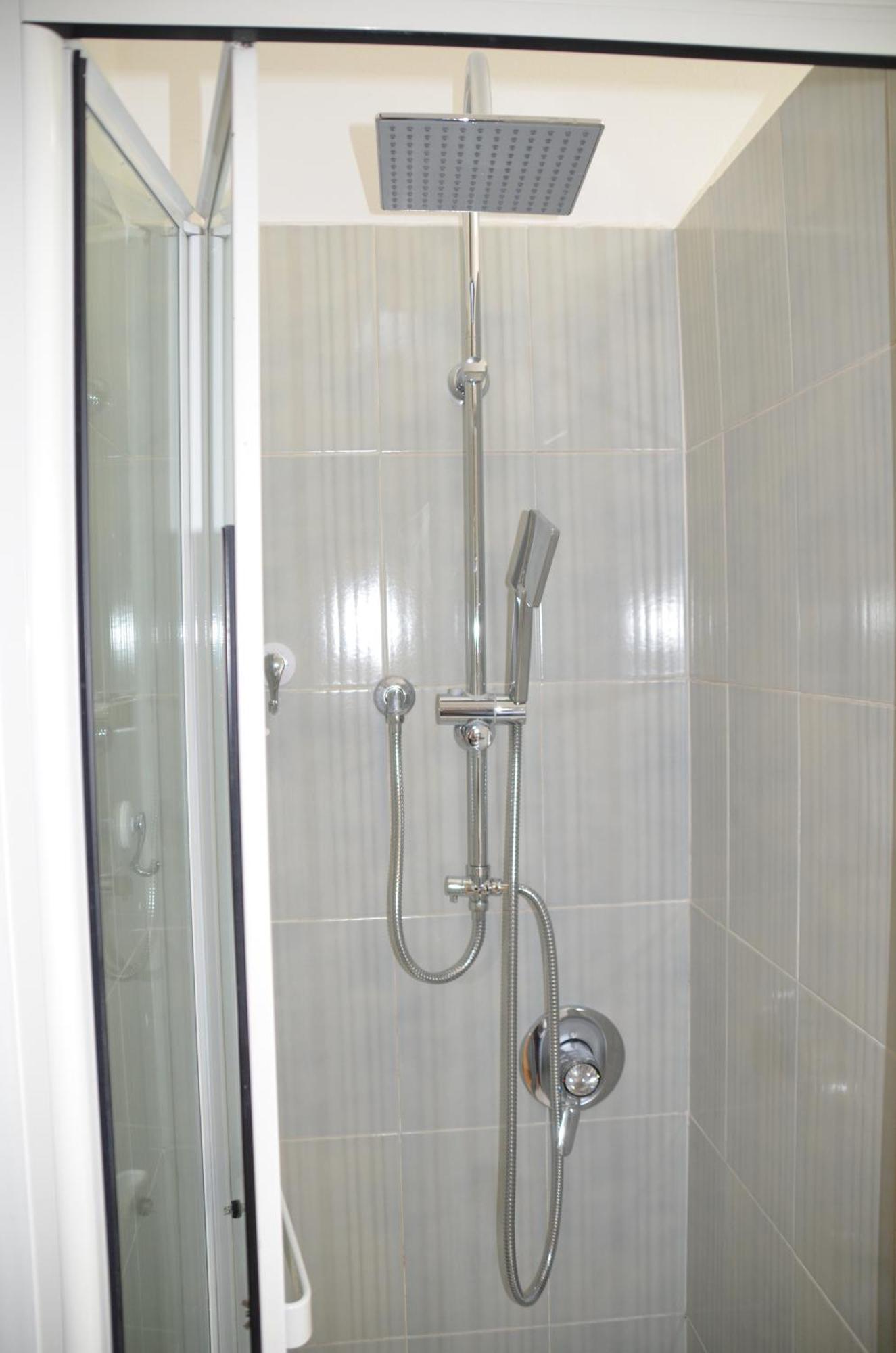 Apartment Big Romantic Lake View & Terrace *