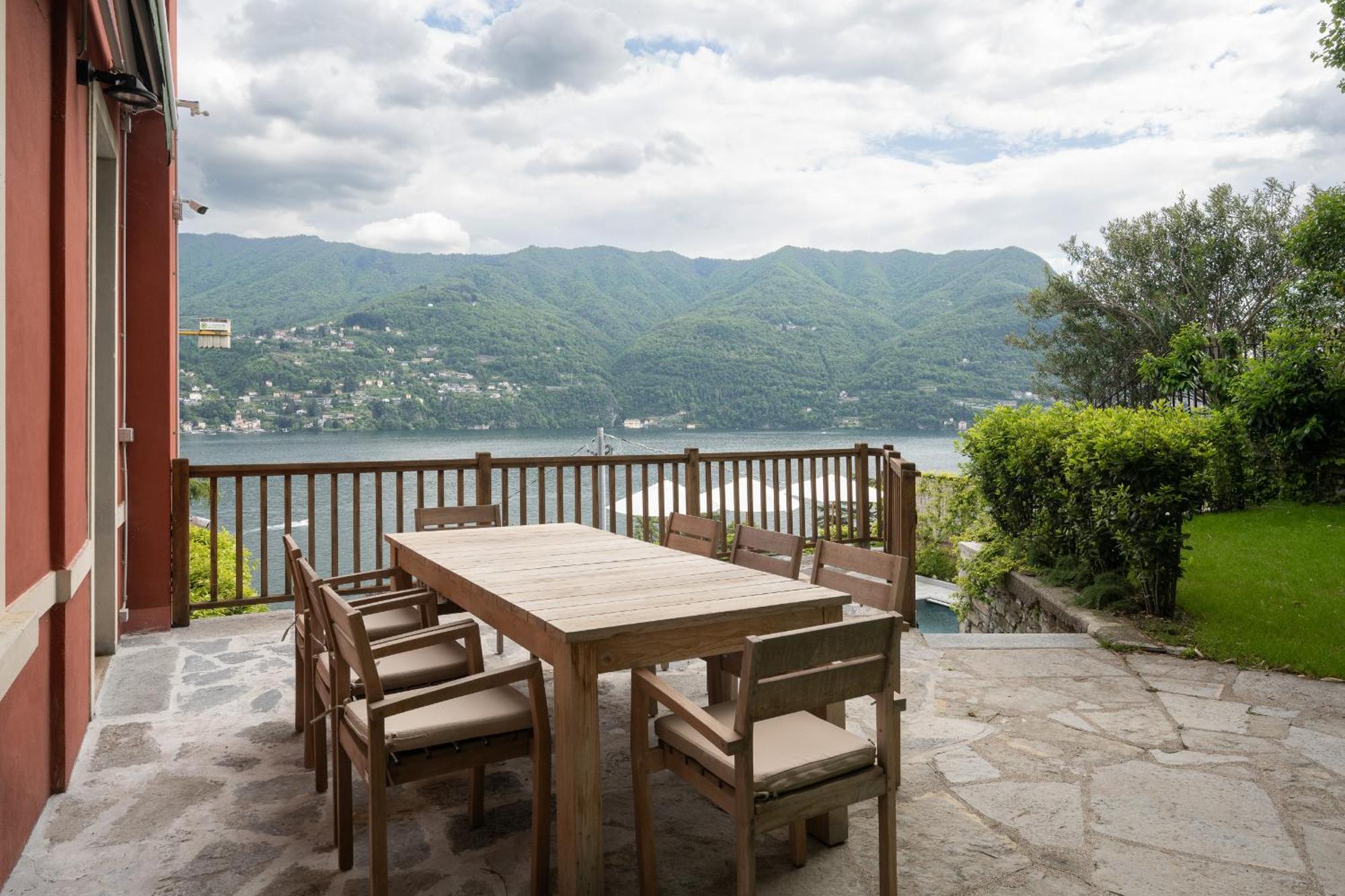 Magnolia - Lakeview Pool And Covered Parking Villa Laglio