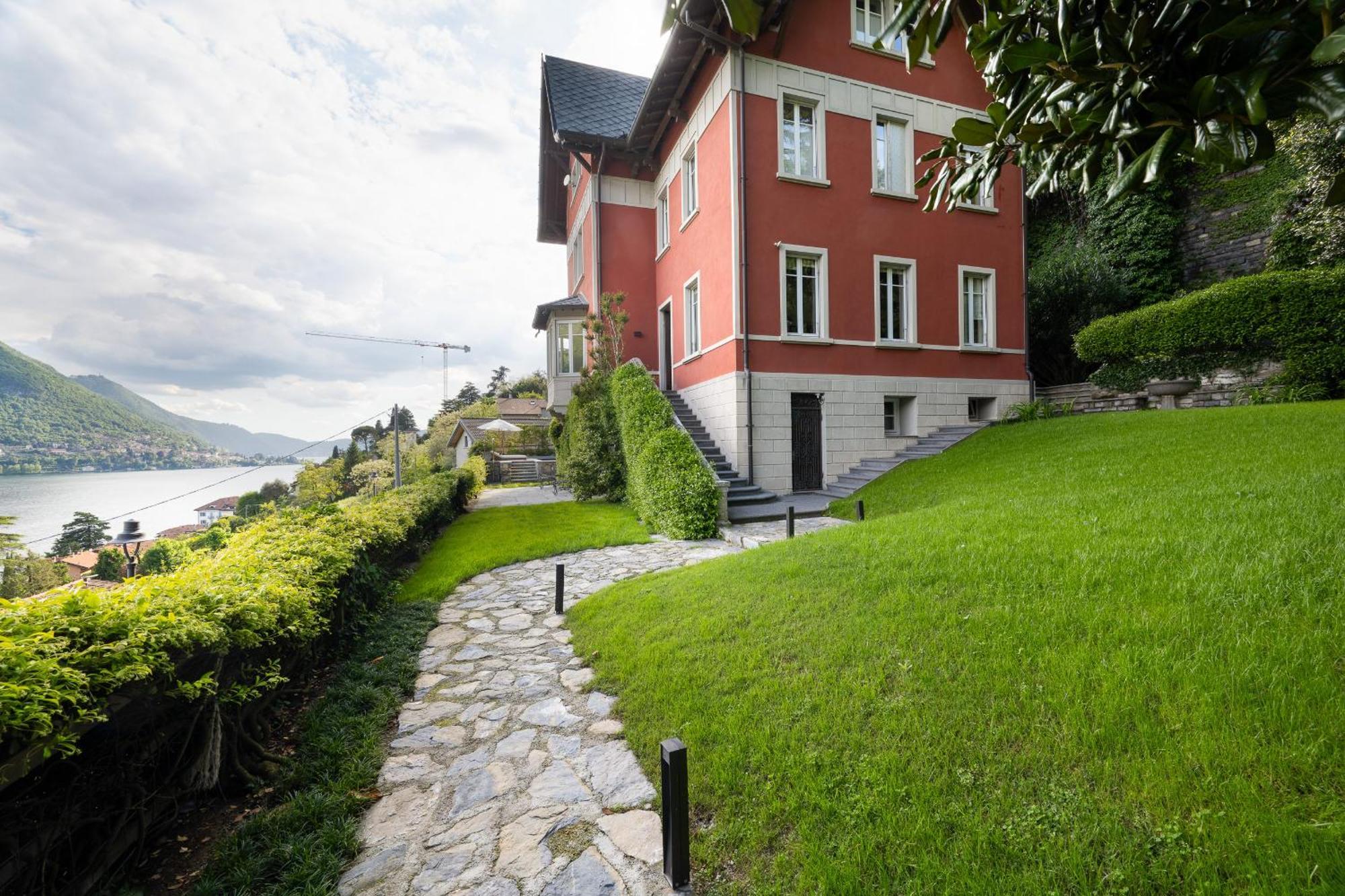 Magnolia - Lakeview Pool And Covered Parking Villa Laglio