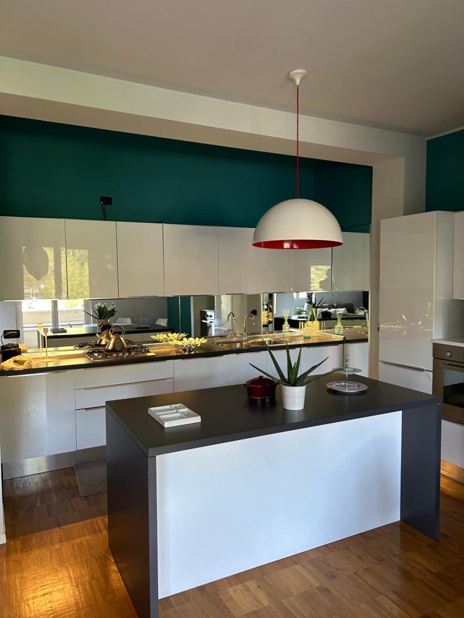 1 Apartment Lecco