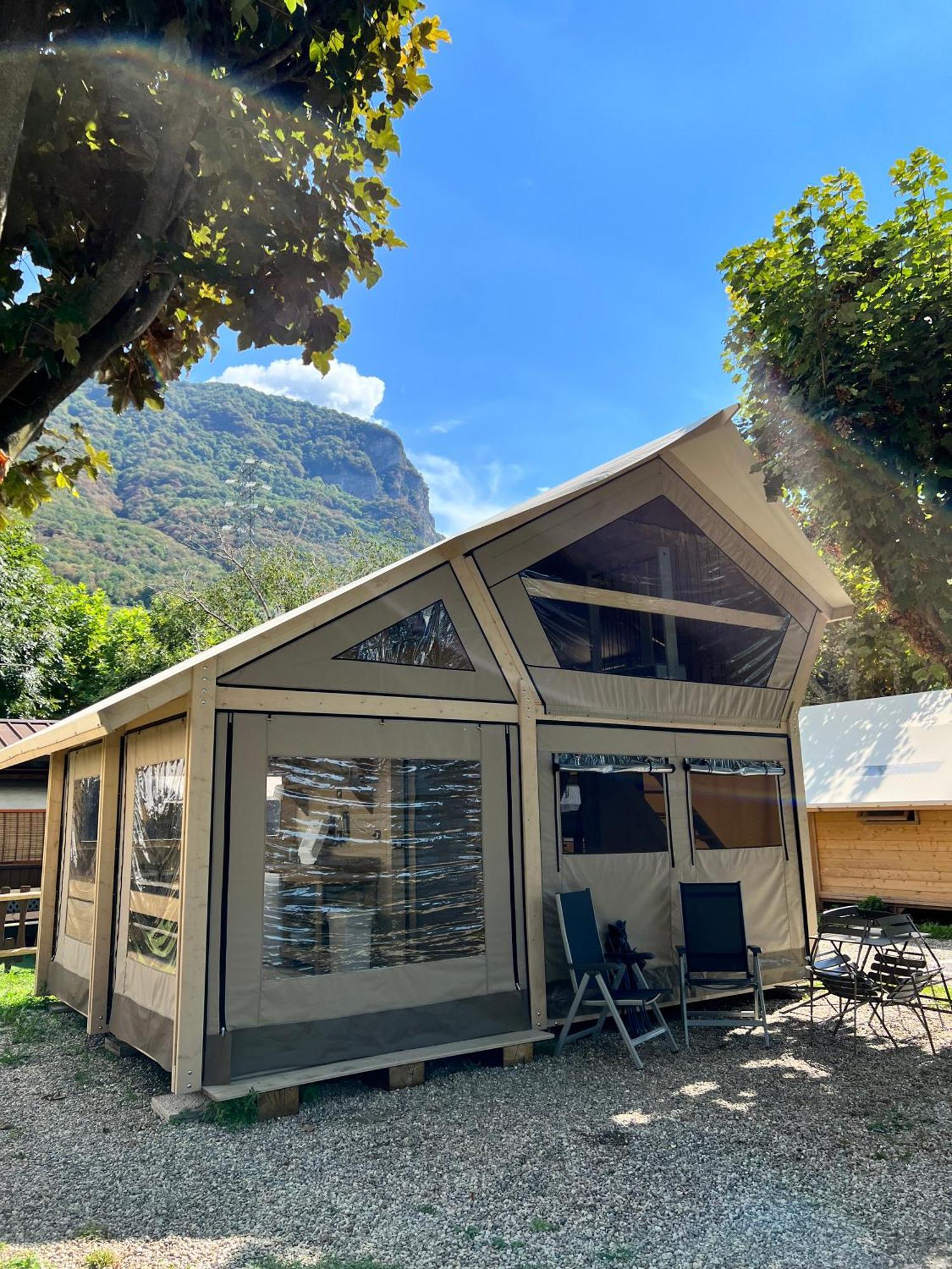 Glamping Rivabella Luxury tent