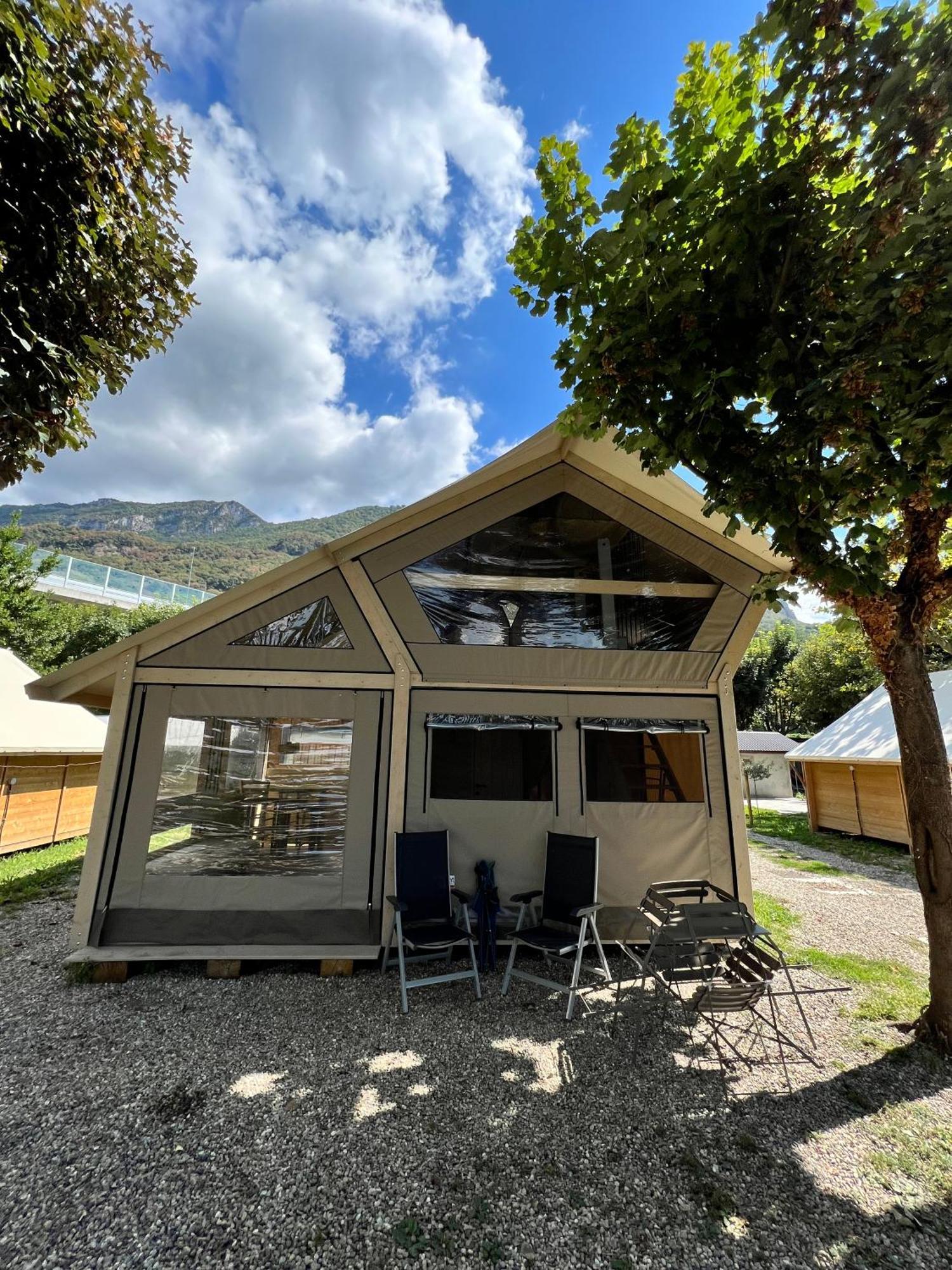 Luxury tent Glamping Rivabella