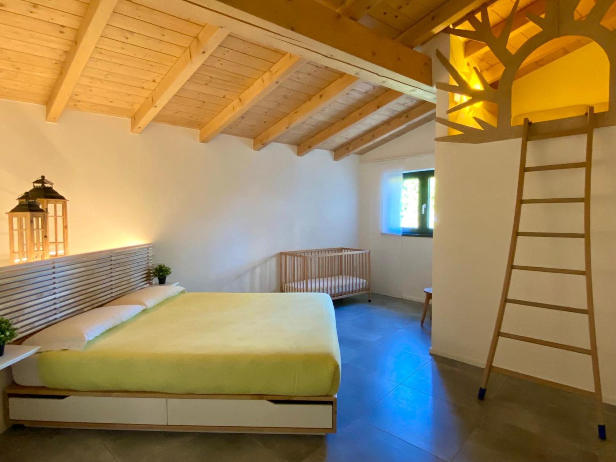 Larius Villa *