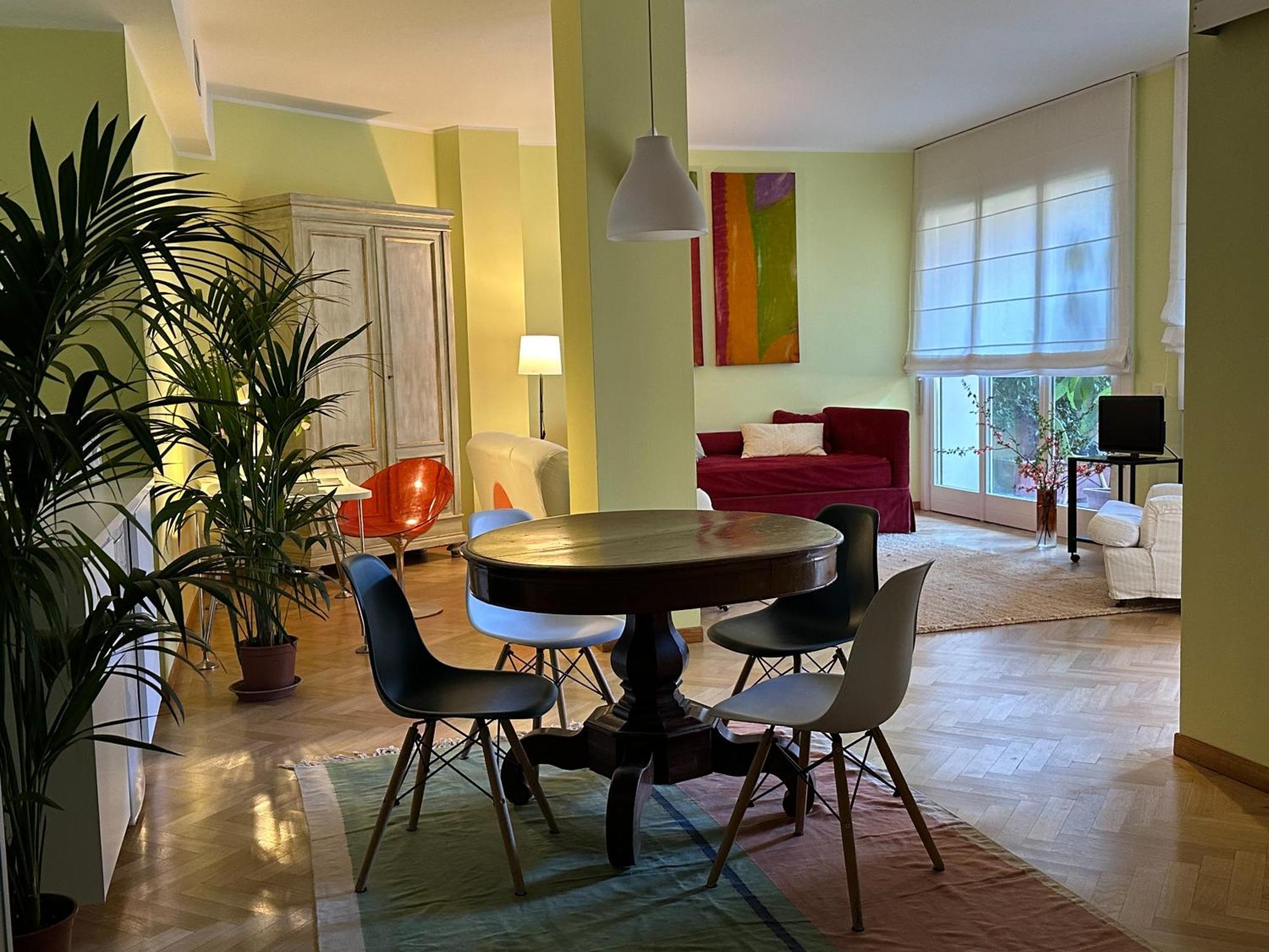 Coloniola House *