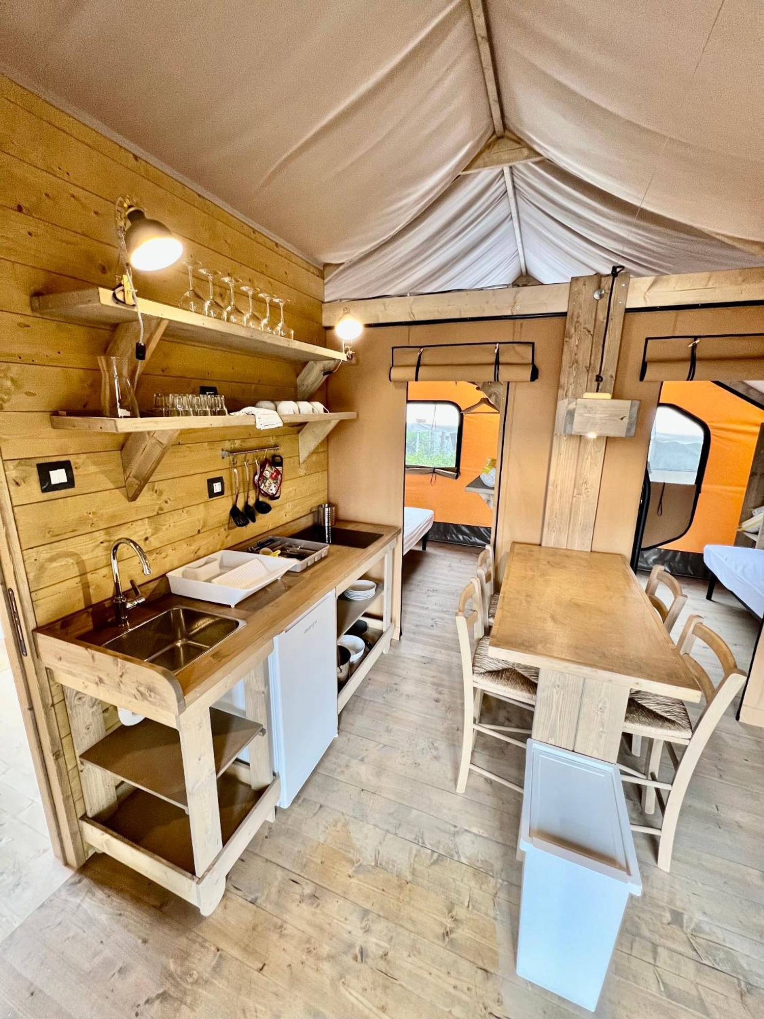 Glamping Rivabella Luxury tent