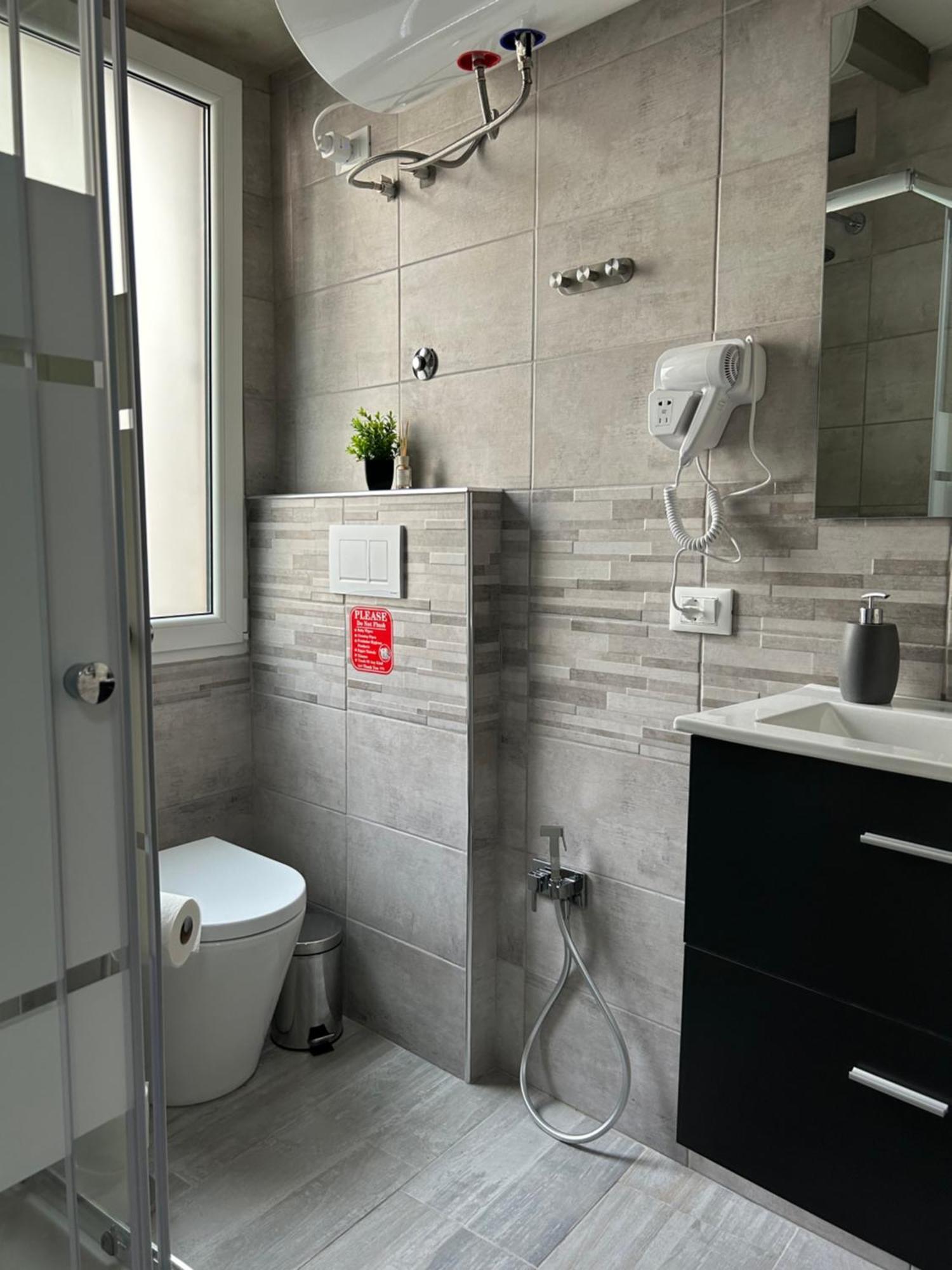 Timco With Big Terrace, Partial View And Air-conditioner Apartment *
