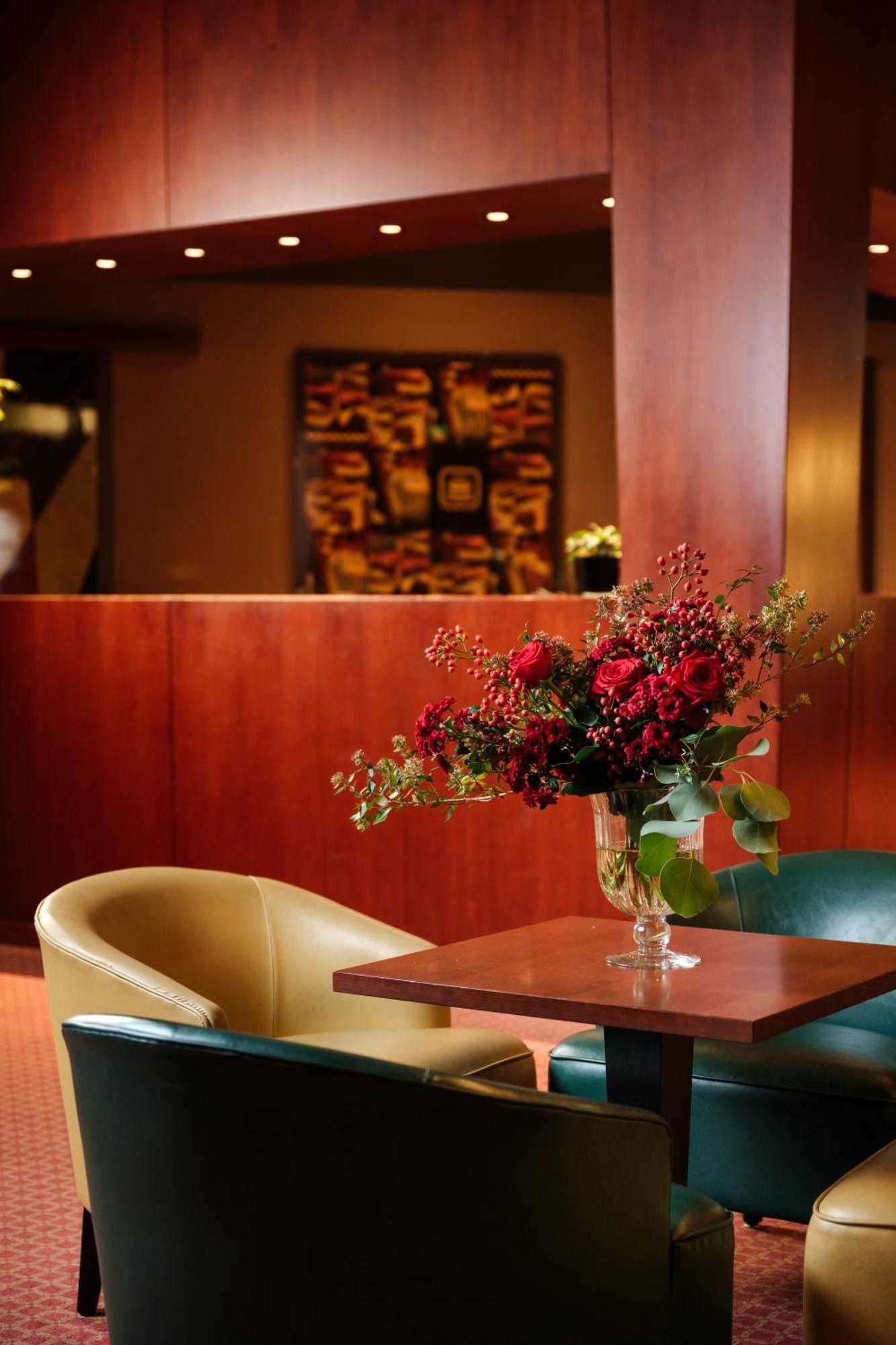 Barchetta Excelsior Hotel 4*