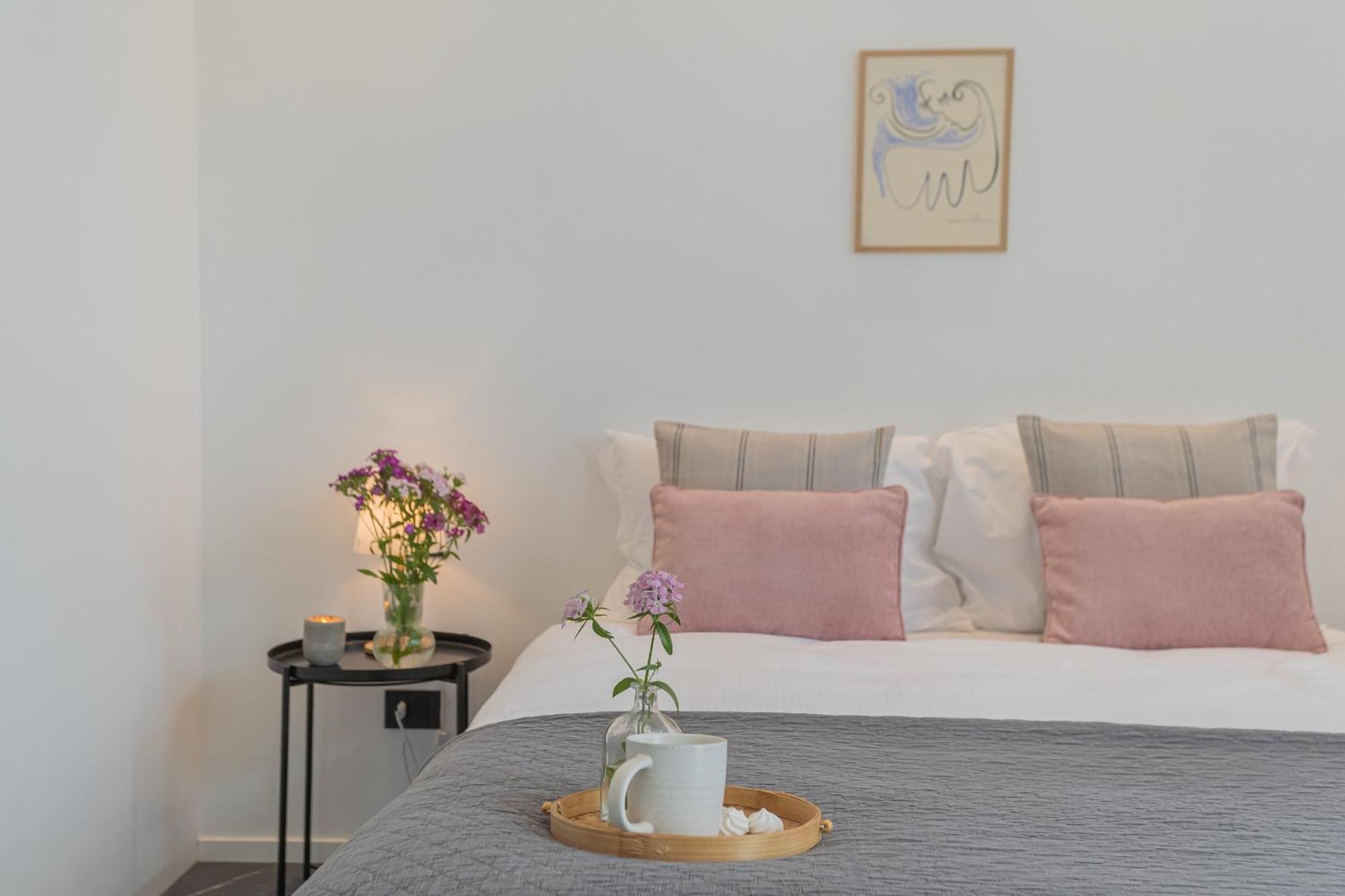 Apartment Piccola Lotus By Rent Carate Urio