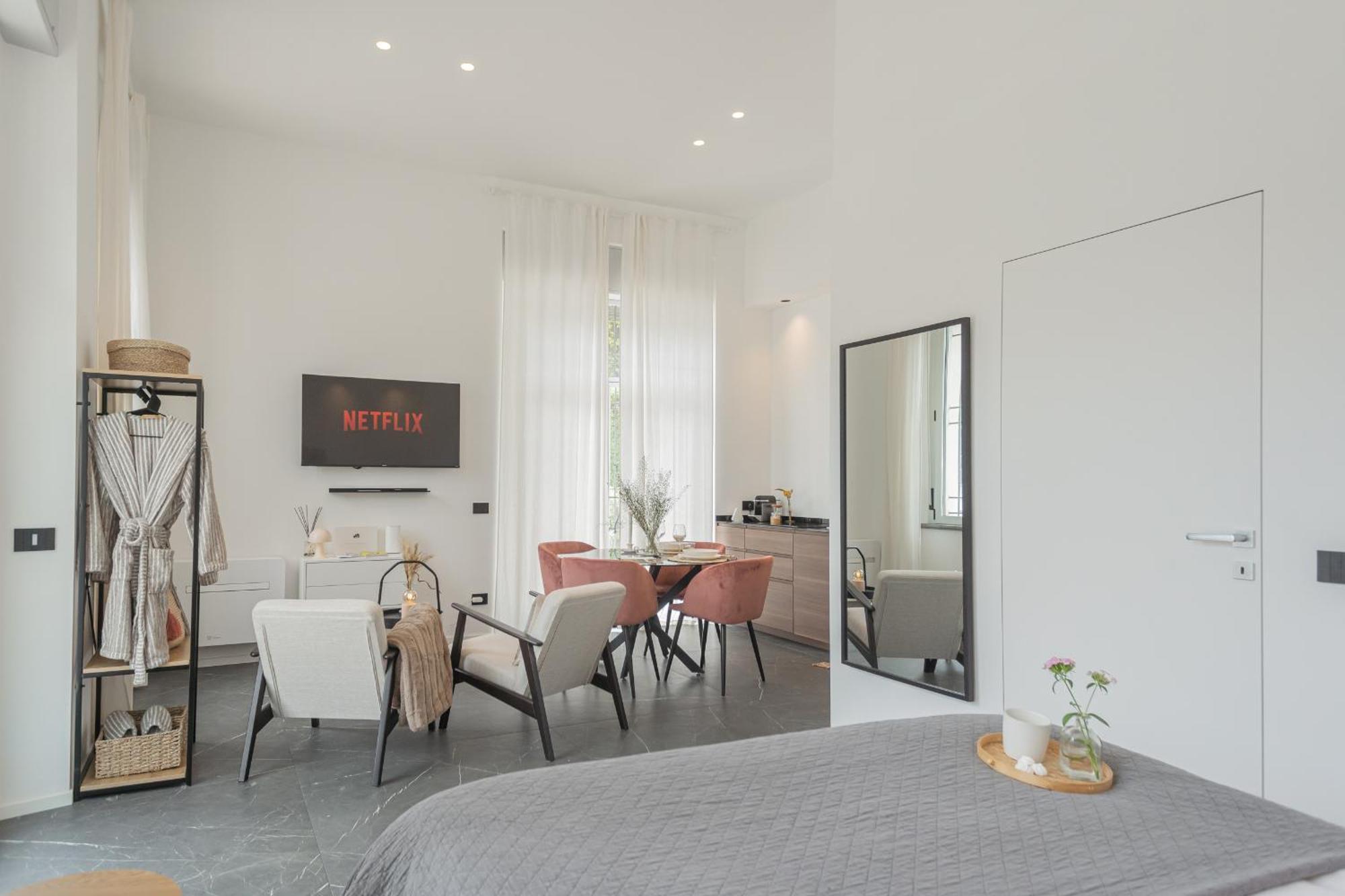Apartment Piccola Lotus By Rent *
