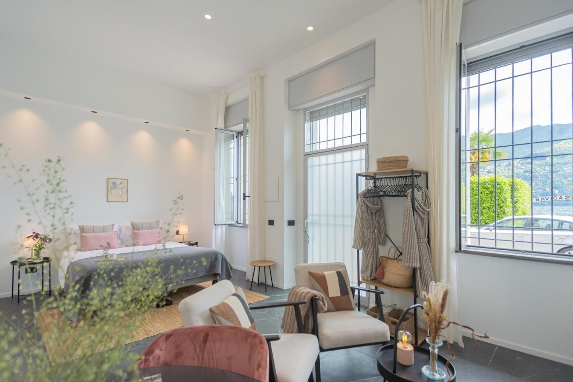 Piccola Lotus By Rent Apartment *