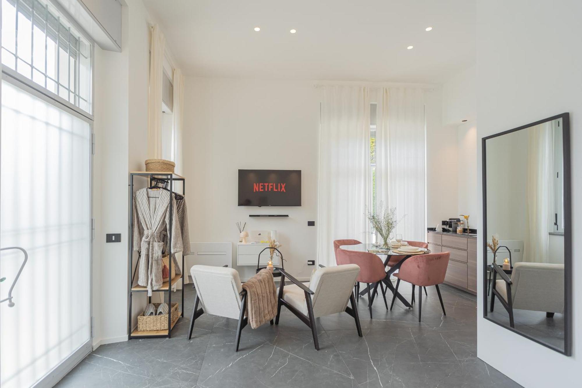Piccola Lotus By Rent Apartment Carate Urio